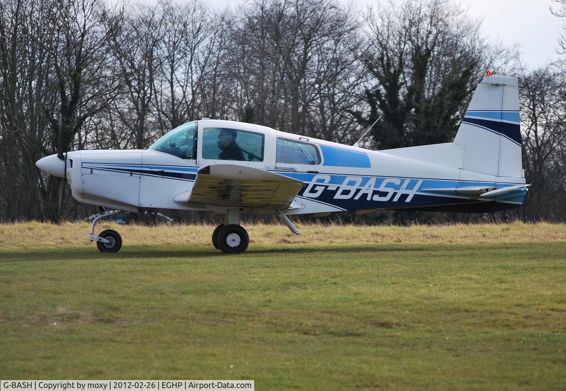 G-BASH, 1973 Grumman American AA-5 Traveler C/N AA5-0319, Grumman AA-5 at Popham. Ex EI-AWV
