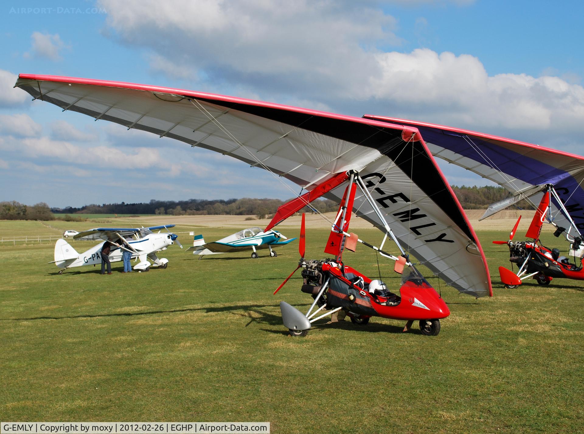 G-EMLY, 1999 Pegasus Quantum 15-912 C/N 7531, Cyclone Air Sports Trading as Pegasus Aviation, Pegasus Quantum 15-912 at Popham.