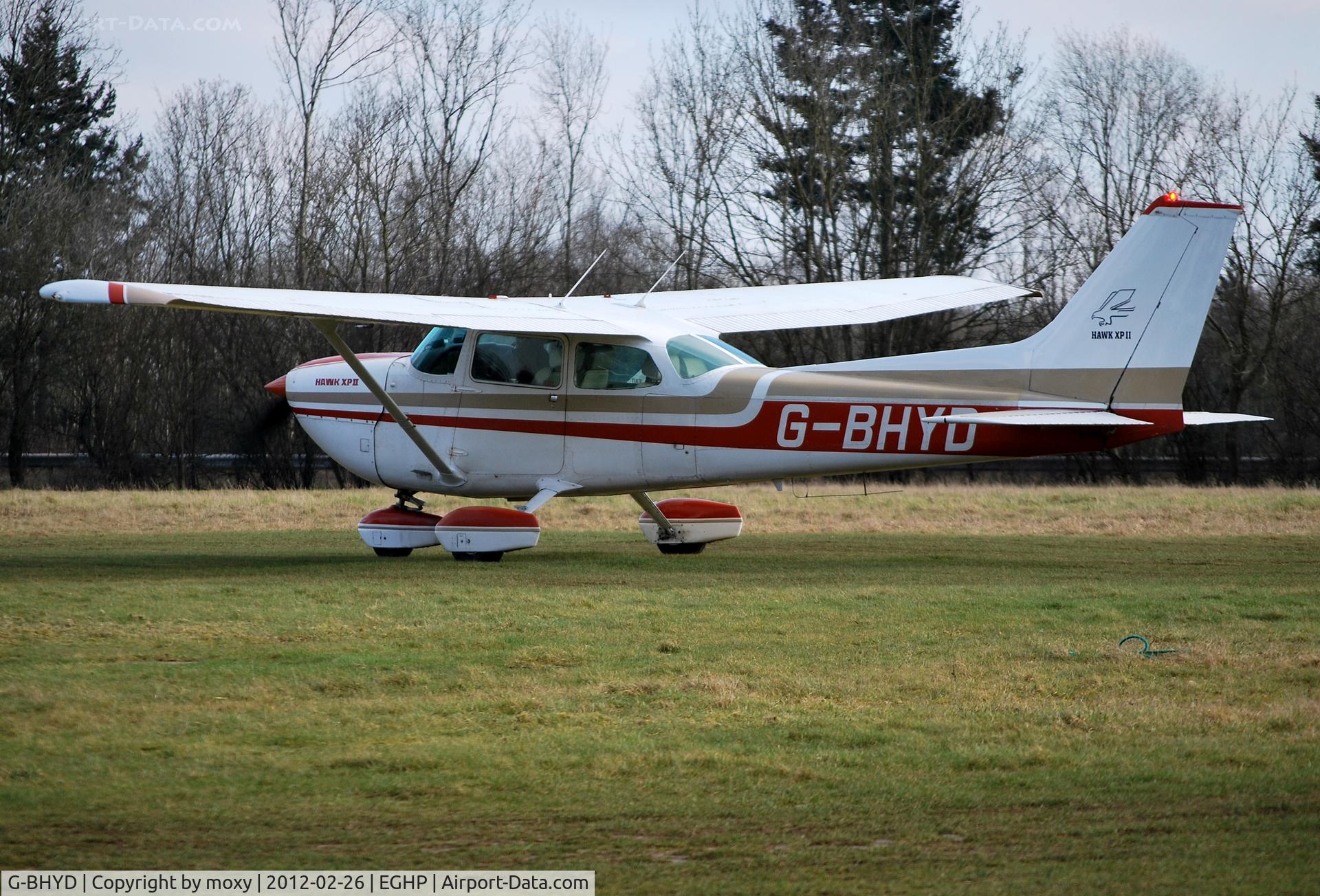 G-BHYD, 1978 Cessna R172K Hawk XP C/N R172-2734, Cessna R172K Hawk XP II at Popham. Ex N736RS