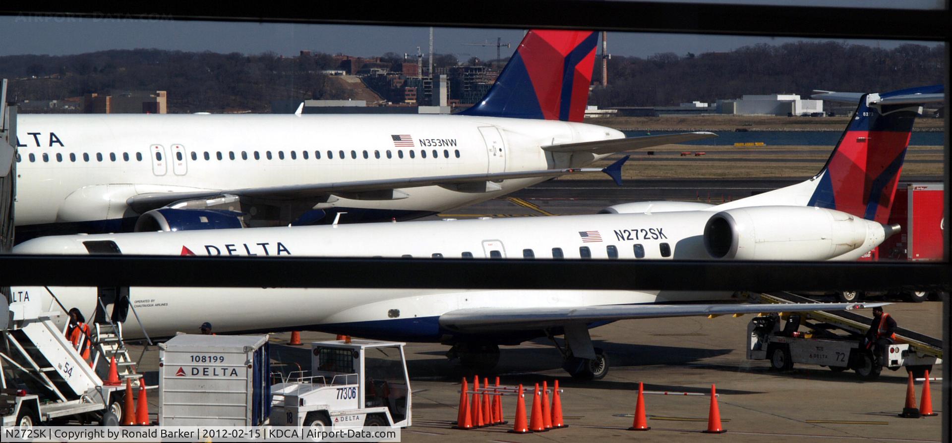 N272SK, 2000 Embraer ERJ-145LR (EMB-145LR) C/N 145306, DCA, VA