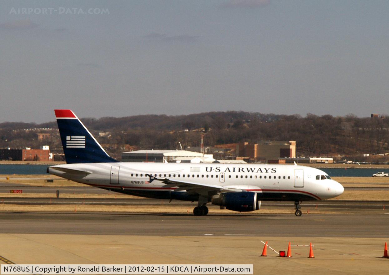 N768US, 2000 Airbus A319-112 C/N 1389, DCA, VA