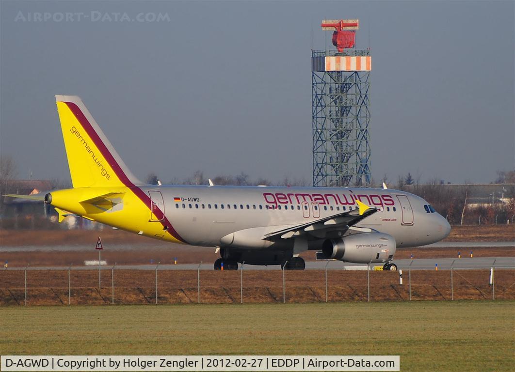 D-AGWD, 2007 Airbus A319-132 C/N 3011, Lining up via A6 for a take-off on rwy 26R....