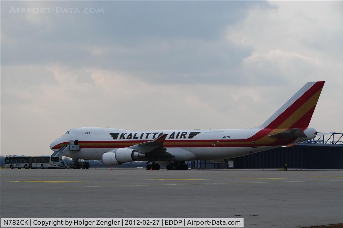 N782CK, 2009 Boeing 747-4HQF C/N 37304, A new kid in town.....