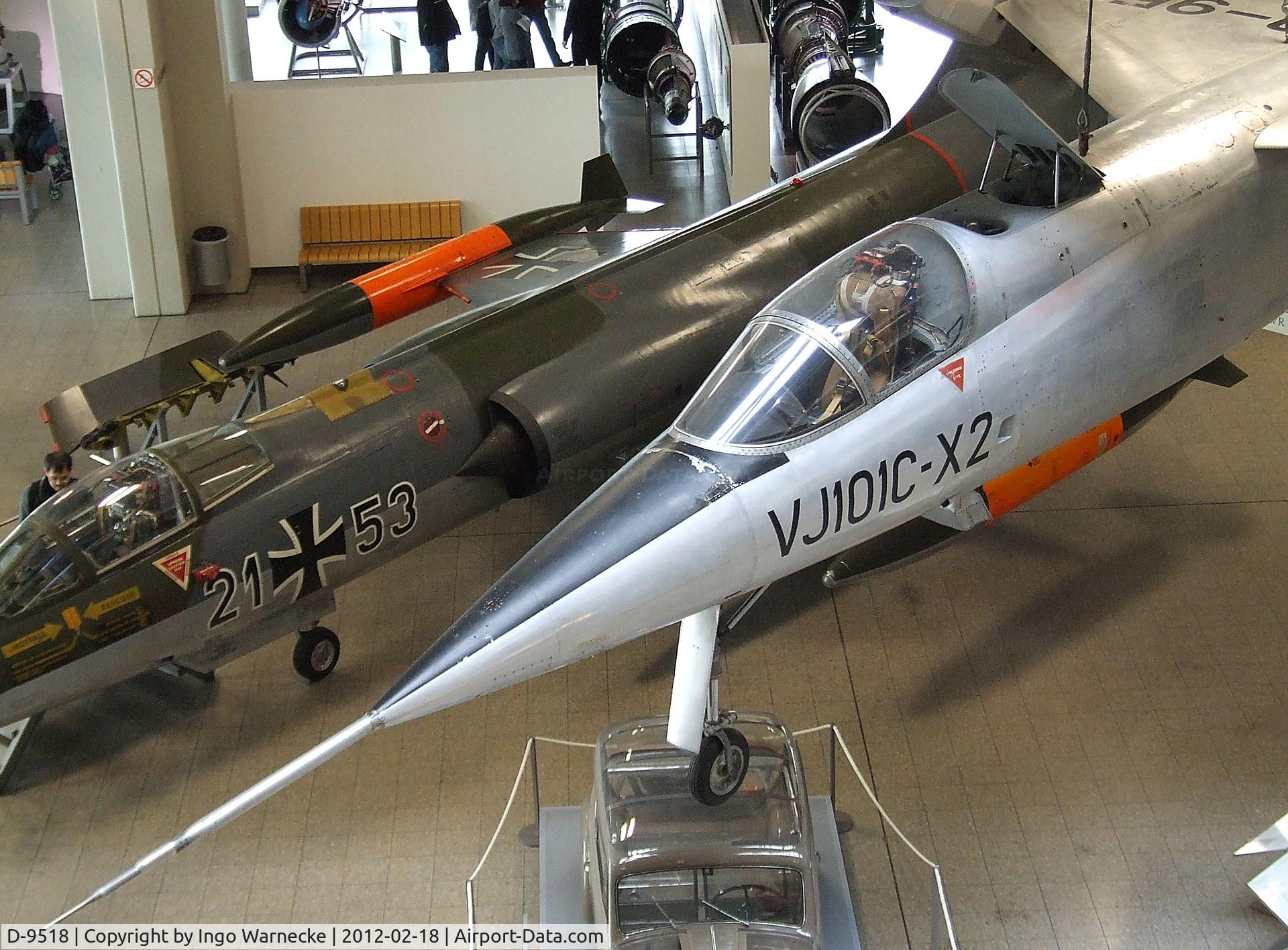 D-9518, 1965 EWR VJ101C C/N X2, EWR (Entwicklungsring Süd) VJ-101C at the Deutsches Museum, München (Munich)