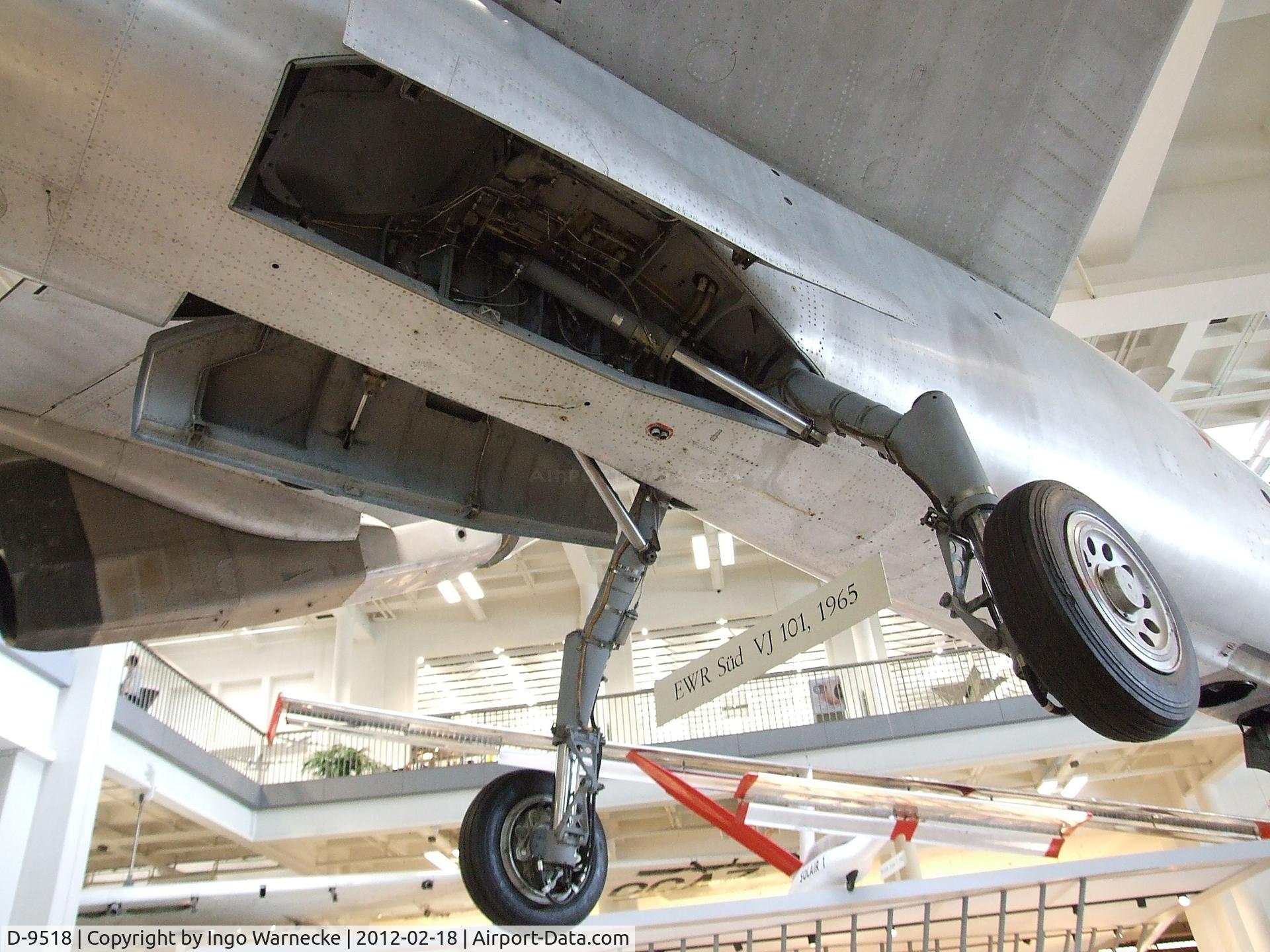 D-9518, 1965 EWR VJ101C C/N X2, EWR (Entwicklungsring Süd) VJ-101C at the Deutsches Museum, München (Munich)