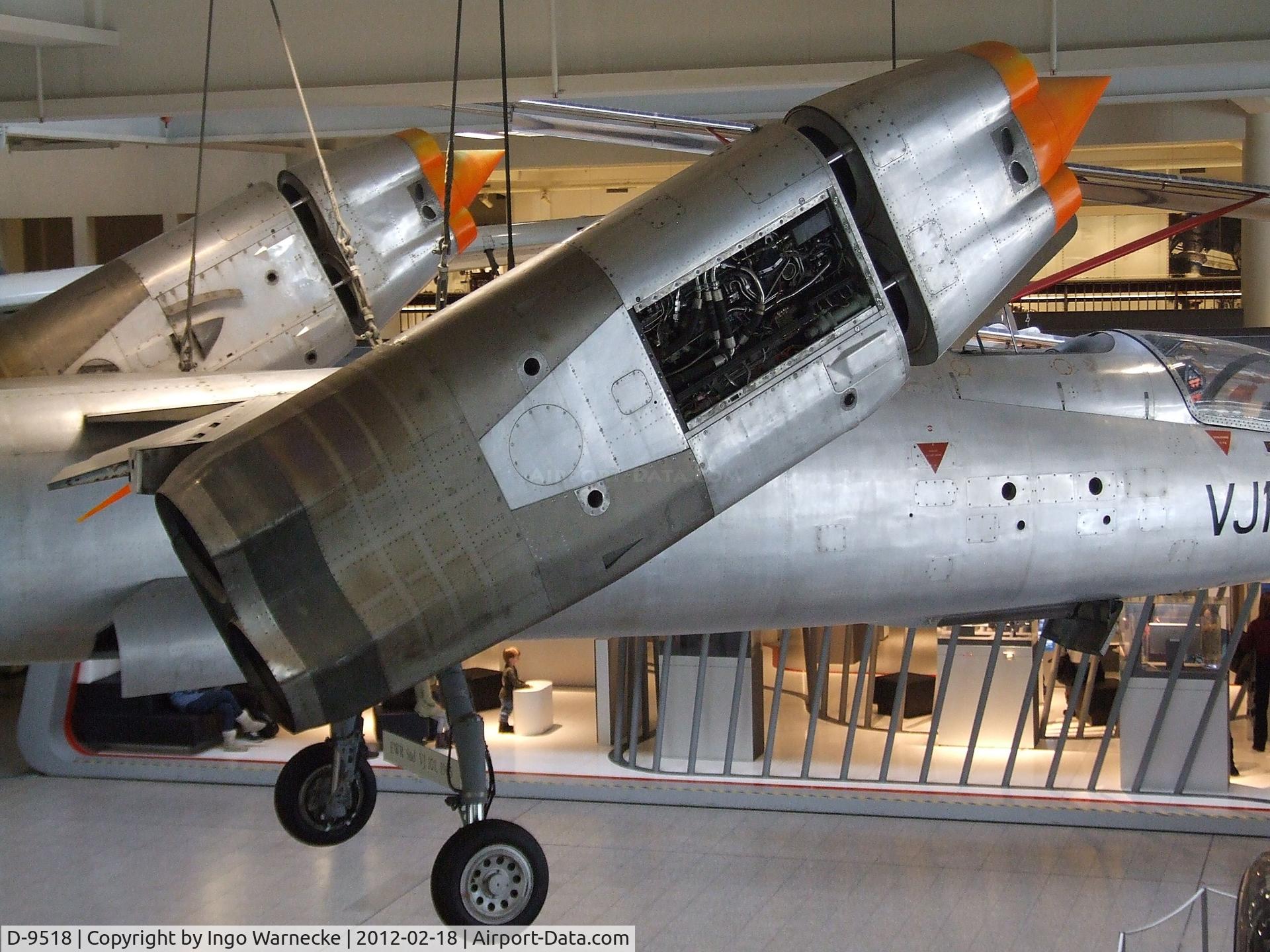 D-9518, 1965 EWR VJ101C C/N X2, EWR (Entwicklungsring Süd) VJ-101C at the Deutsches Museum, München (Munich)