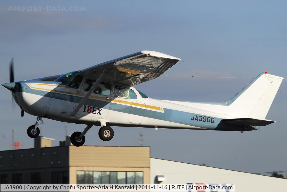 JA3900, Cessna 172P C/N 17274828, NikonD200+TAMRON AF 200-500mm F/5-6.3 LD IF