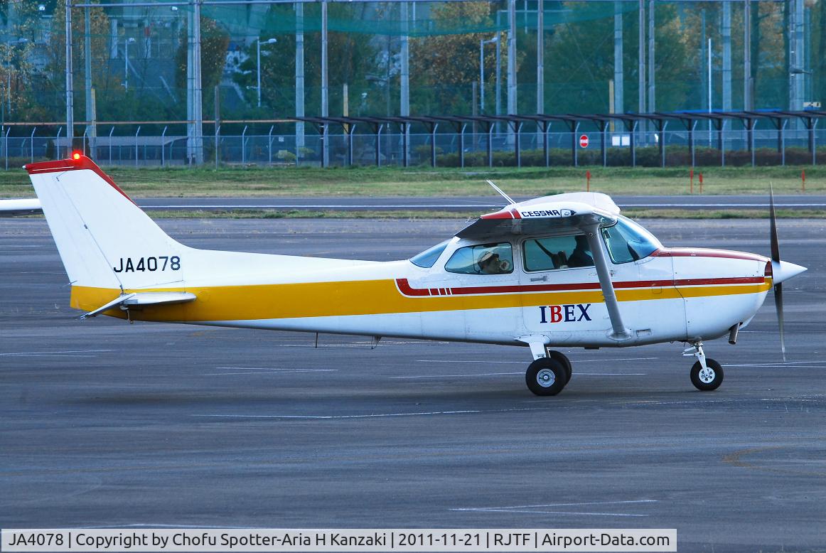JA4078, 1989 Cessna 172P C/N 17275633, NikonD200+TAMRON AF 200-500mm F/5-6.3 LD IF
