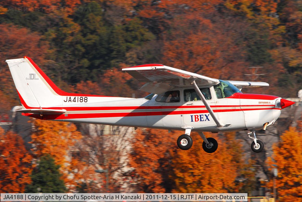 JA4188, Cessna 172P C/N 17275881, NikonD200+TAMRON AF 200-500mm F/5-6.3 LD IF
