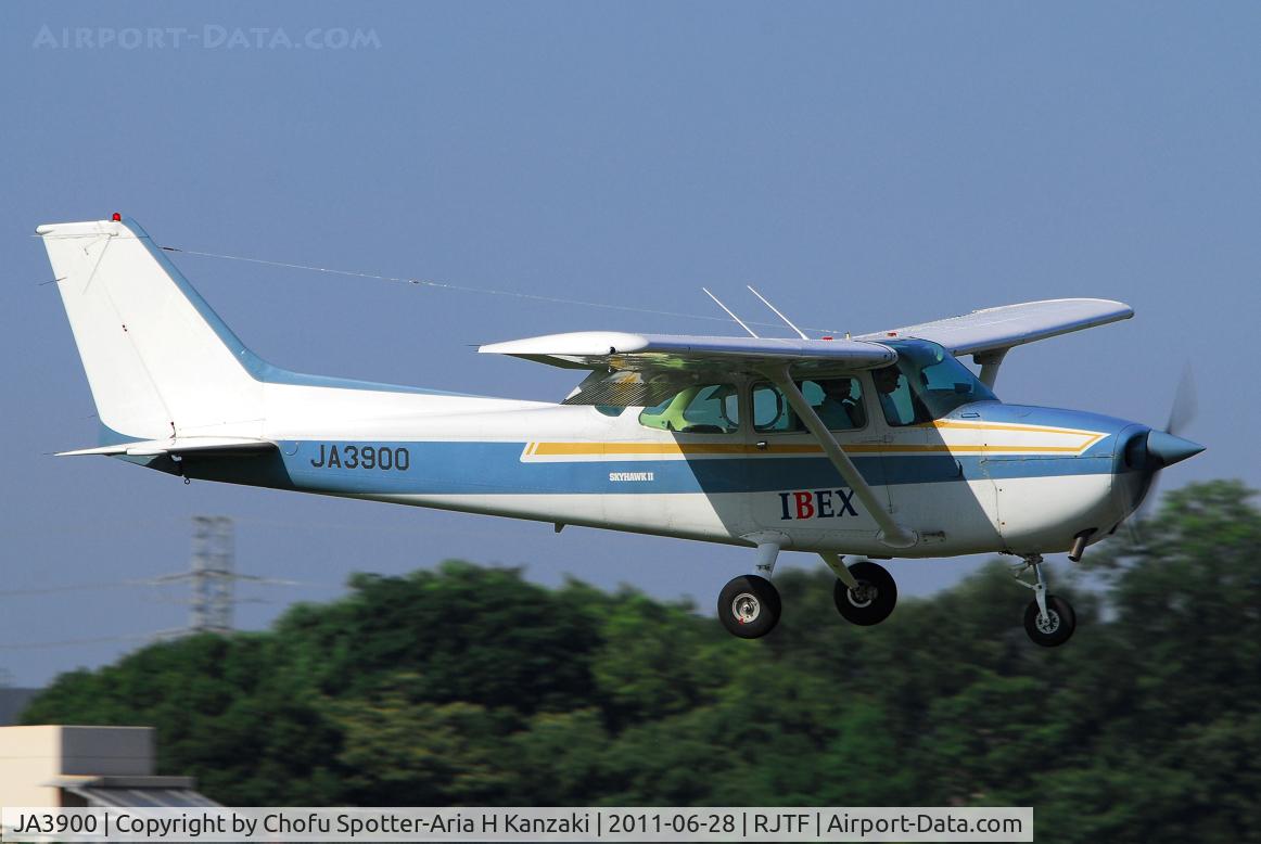JA3900, Cessna 172P C/N 17274828, NikonD200+TAMRON AF 200-500mm F/5-6.3 LD IF