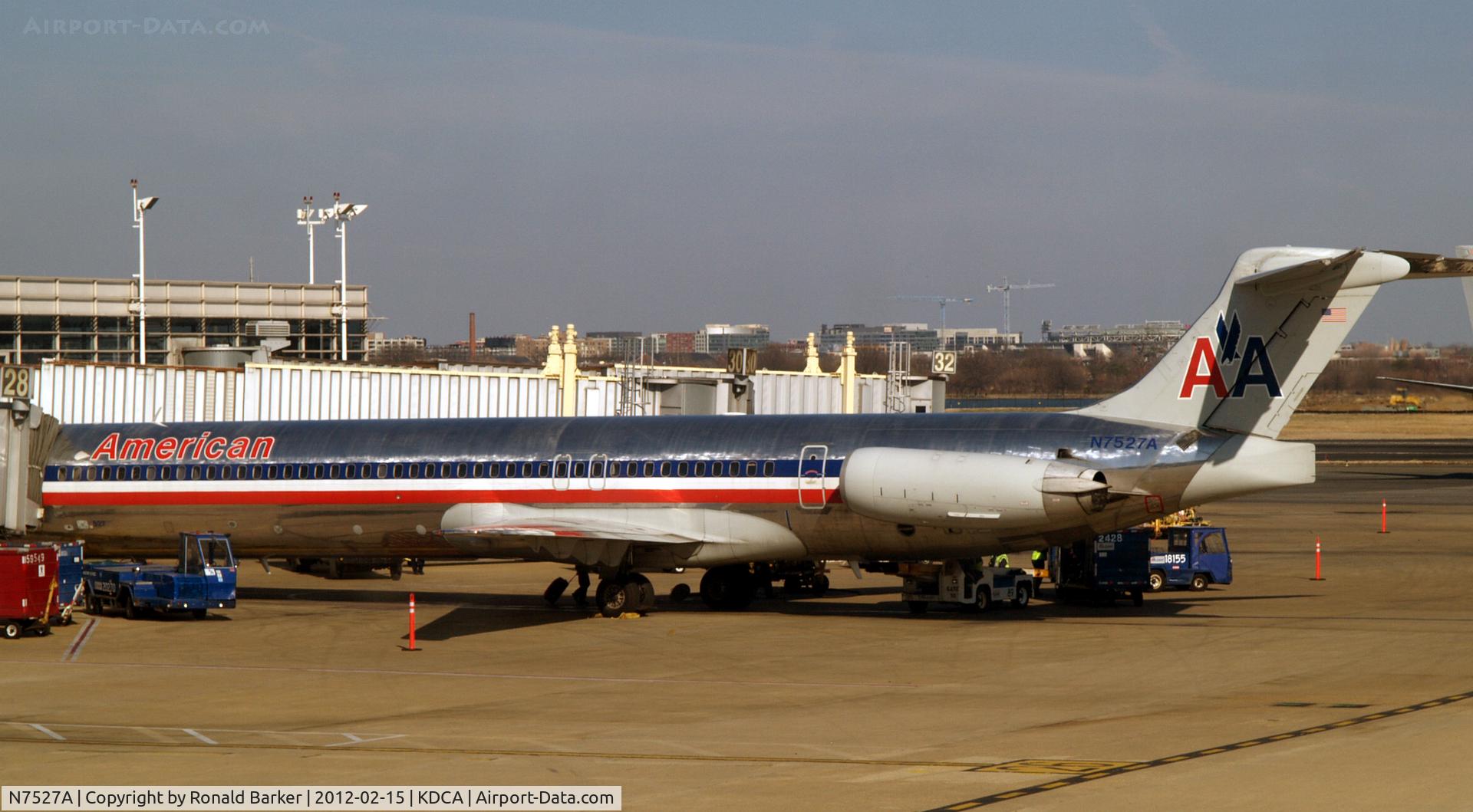 N7527A, 1990 McDonnell Douglas MD-82 (DC-9-82) C/N 49919, DCA, VA