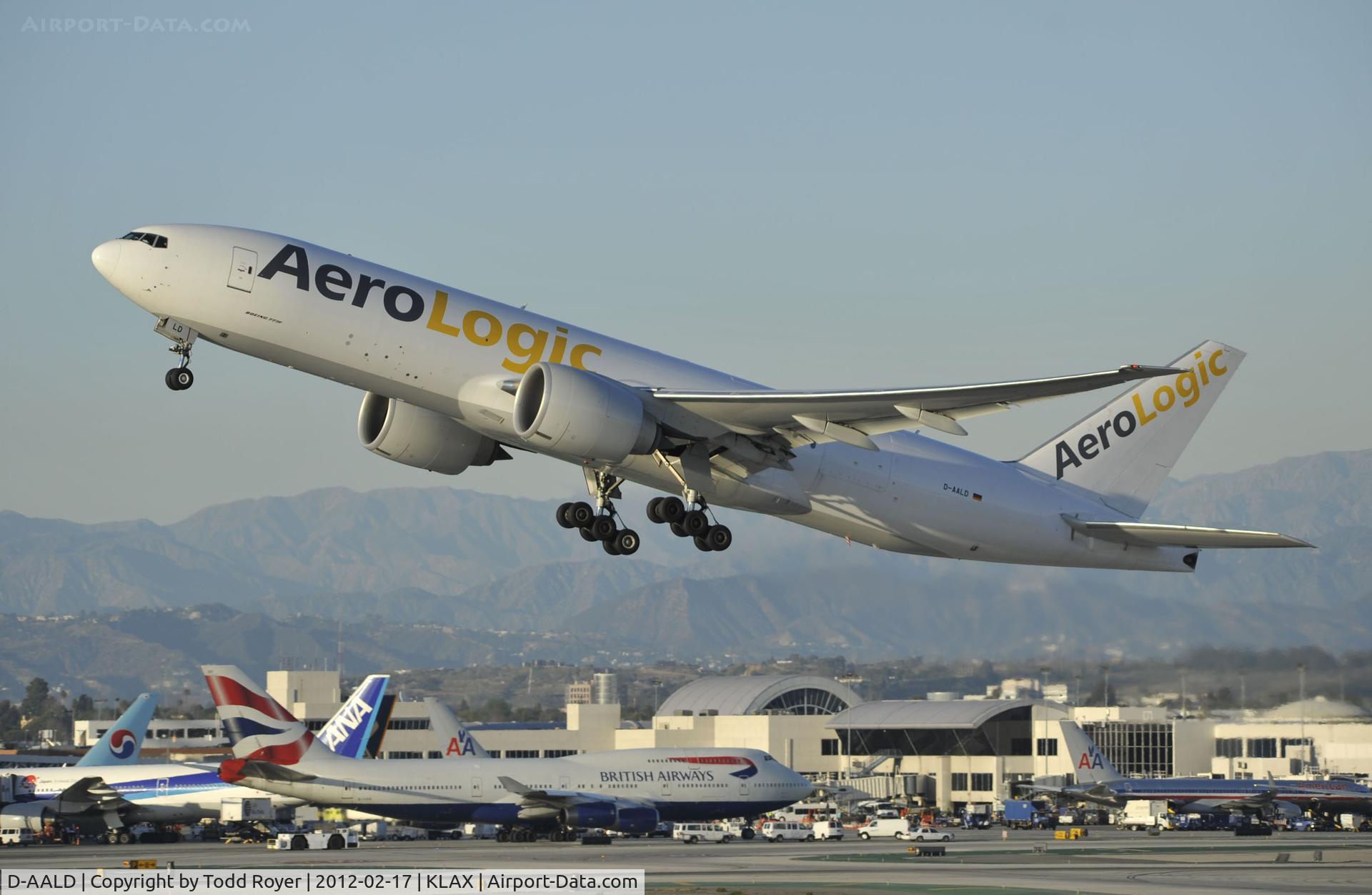 D-AALD, 2009 Boeing 777-FZN C/N 36004, Departing LAX on 25R