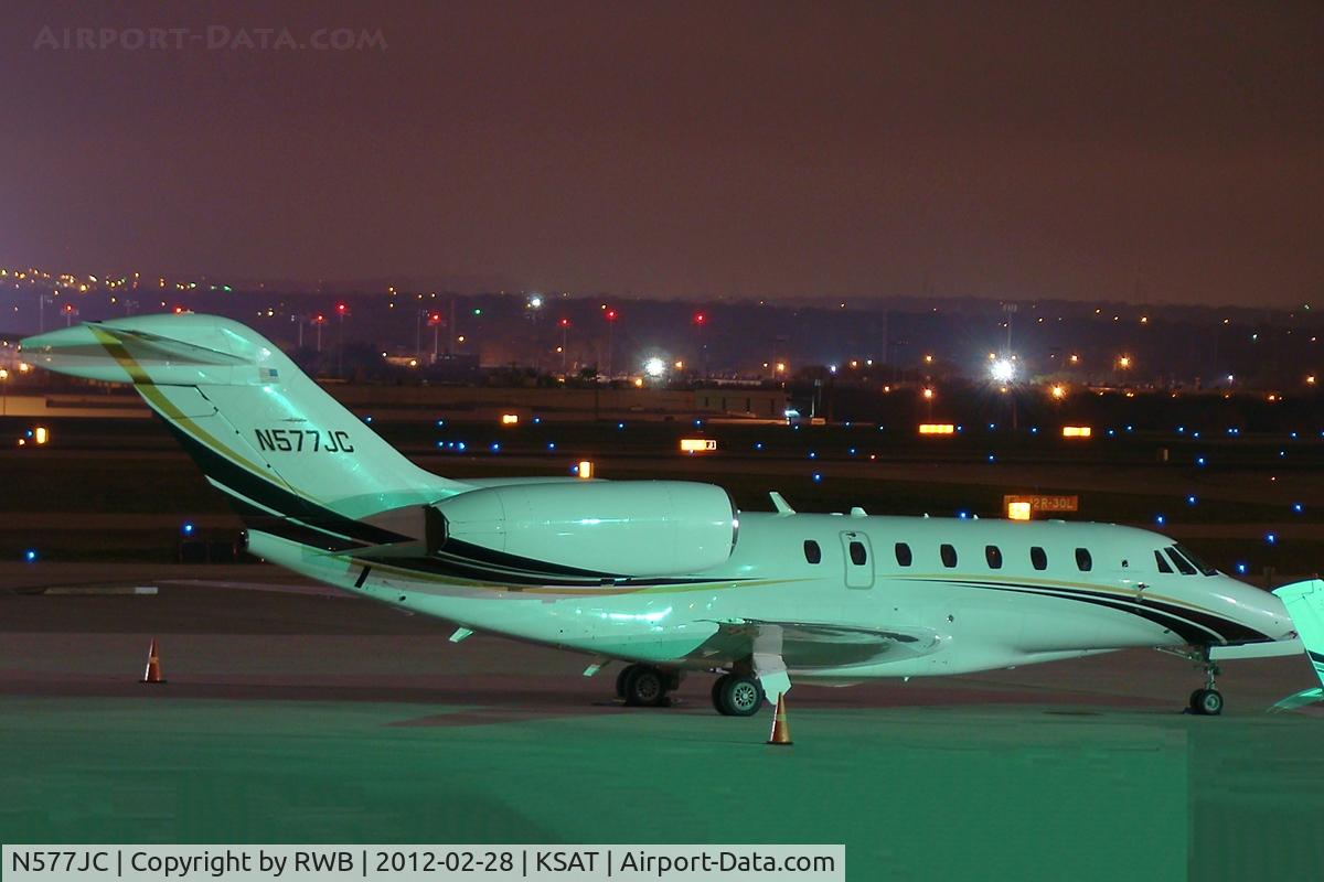 N577JC, 2000 Cessna 750 Citation X Citation X C/N 750-0122, Parked