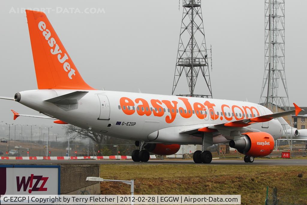 G-EZGP, 2011 Airbus A319-111 C/N 4787, Easyjet's 2011 Airbus A319-111, c/n: 4787 taxying in at Luton