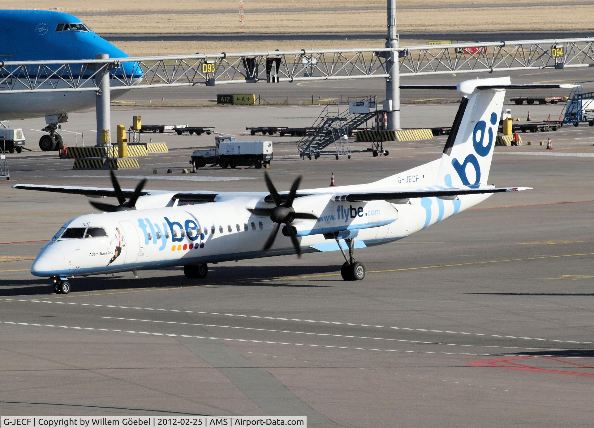 G-JECF, 2004 De Havilland Canada DHC-8-402Q Dash 8 C/N 4095, Taxi to the runway of Schiphol Airport.(the sticker:  