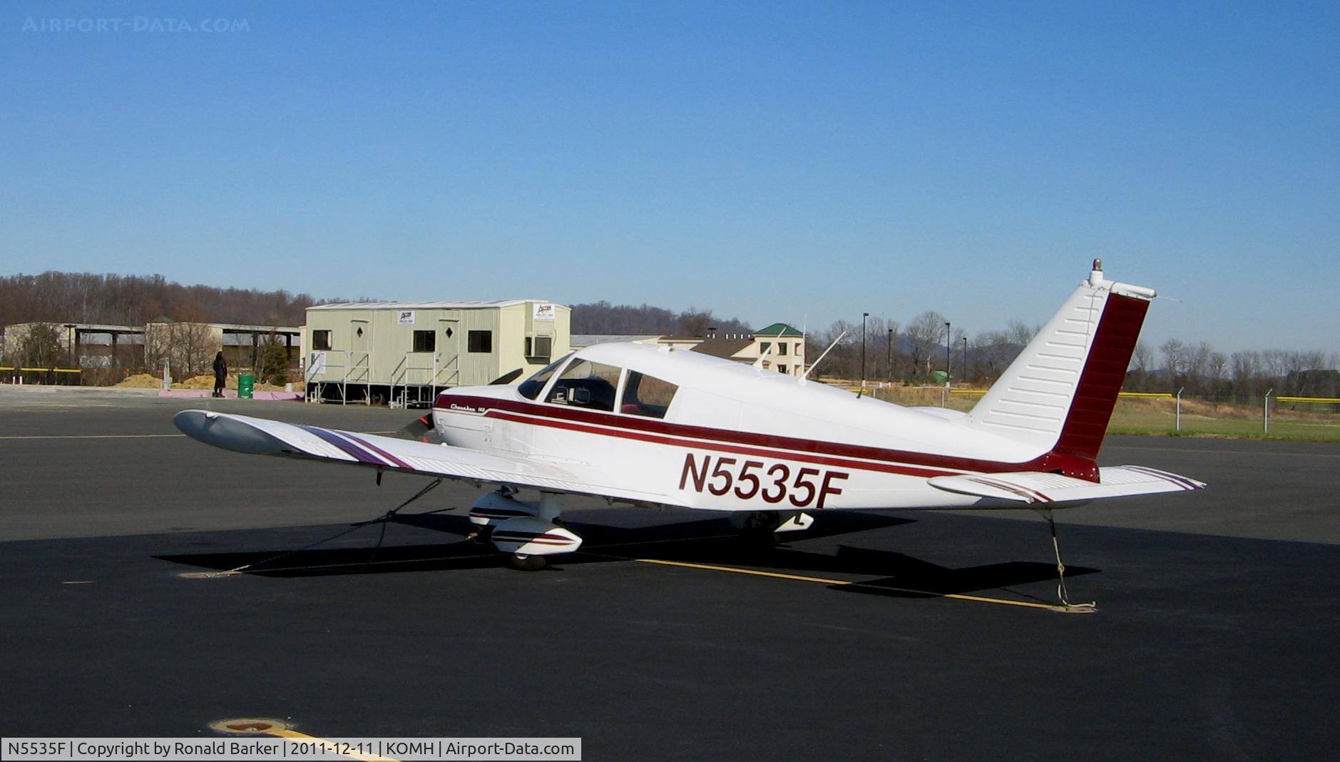N5535F, 1968 Piper PA-28-140 C/N 28-24934, Orange
