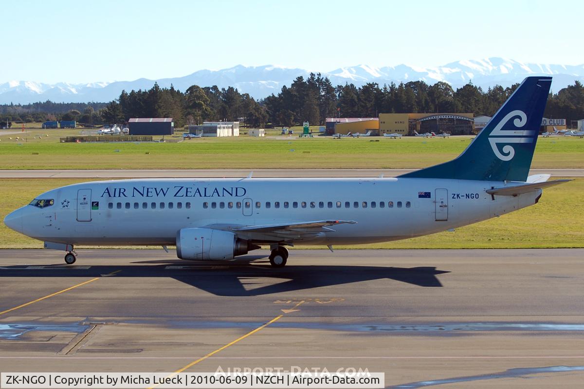ZK-NGO, 1997 Boeing 737-37Q C/N 28548, At Christchurch