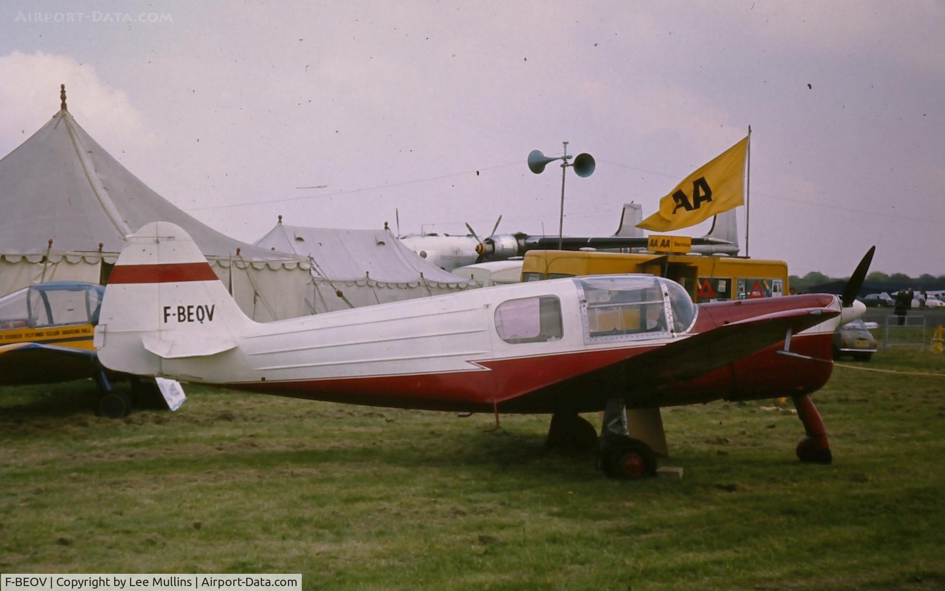 F-BEOV, Nord 1203 C/N 156, Seen at Biggin Hill 1973