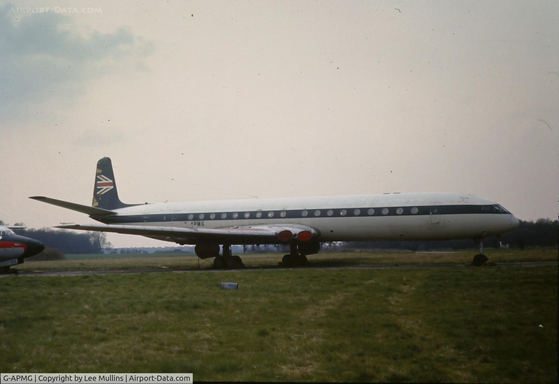 G-APMG, 1960 De Havilland DH.106 Comet 4B C/N 6442, Ex-BEA Comet at Lasham C1972