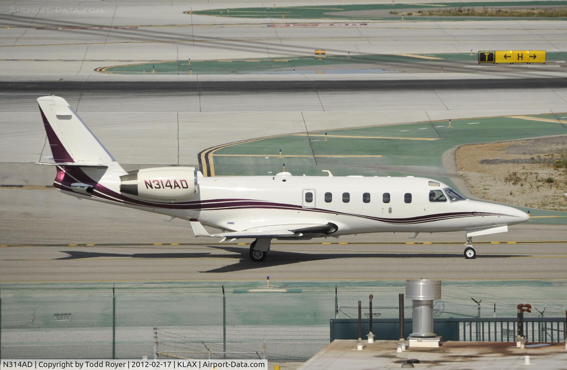 N314AD, 2000 Israel Aircraft Industries IAI-1125A Astra SPX C/N 128, Taxiing to parking