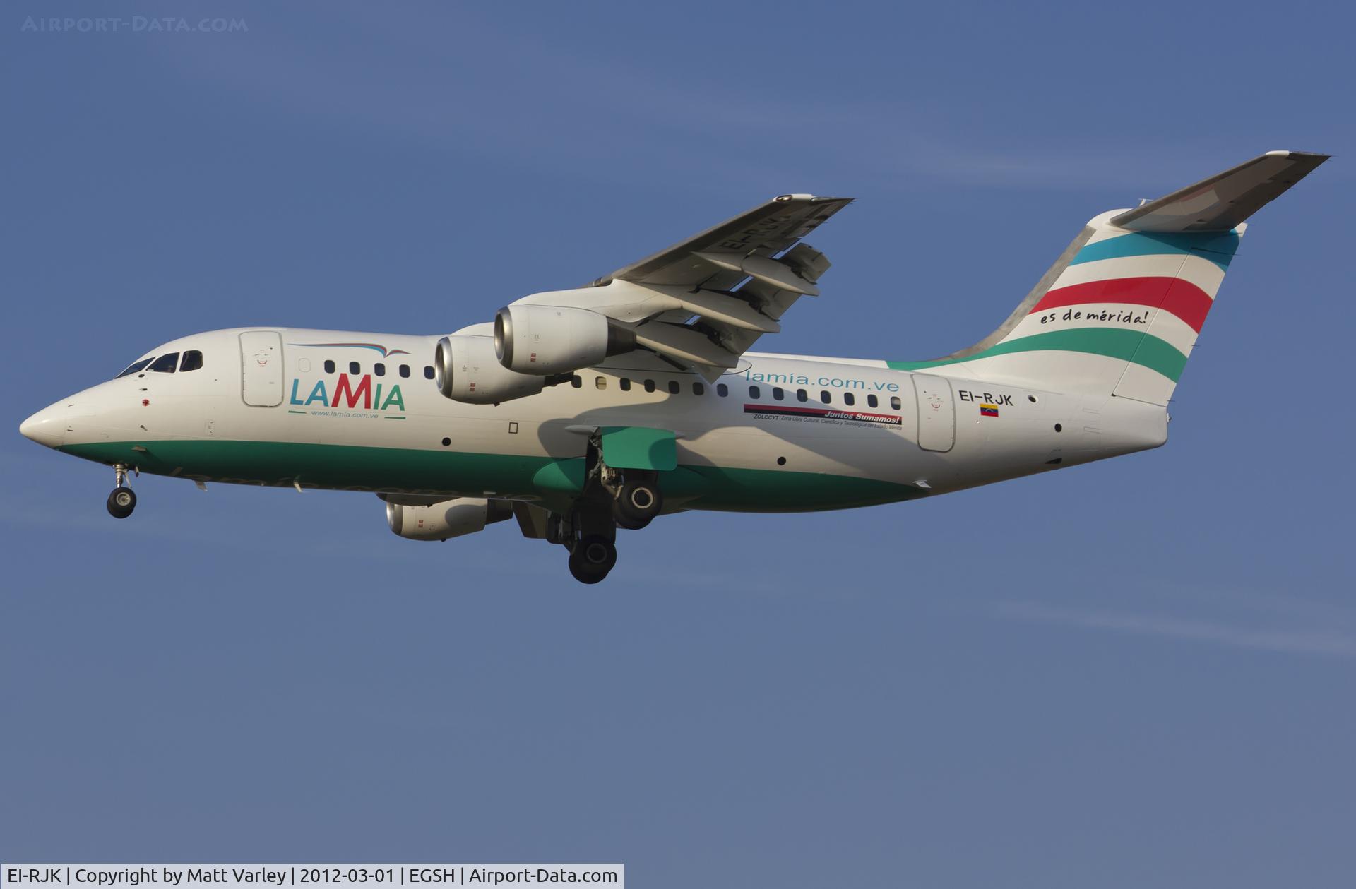 EI-RJK, 1999 British Aerospace Avro 146-RJ85A C/N E2348, Arriving at EGSH after an air test.