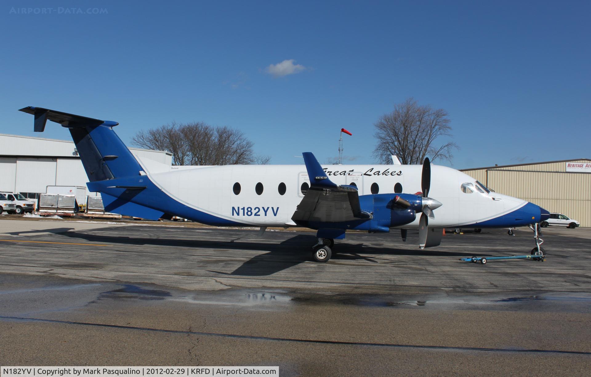 N182YV, 1995 Beech 1900D C/N UE-182, Beech 1900D