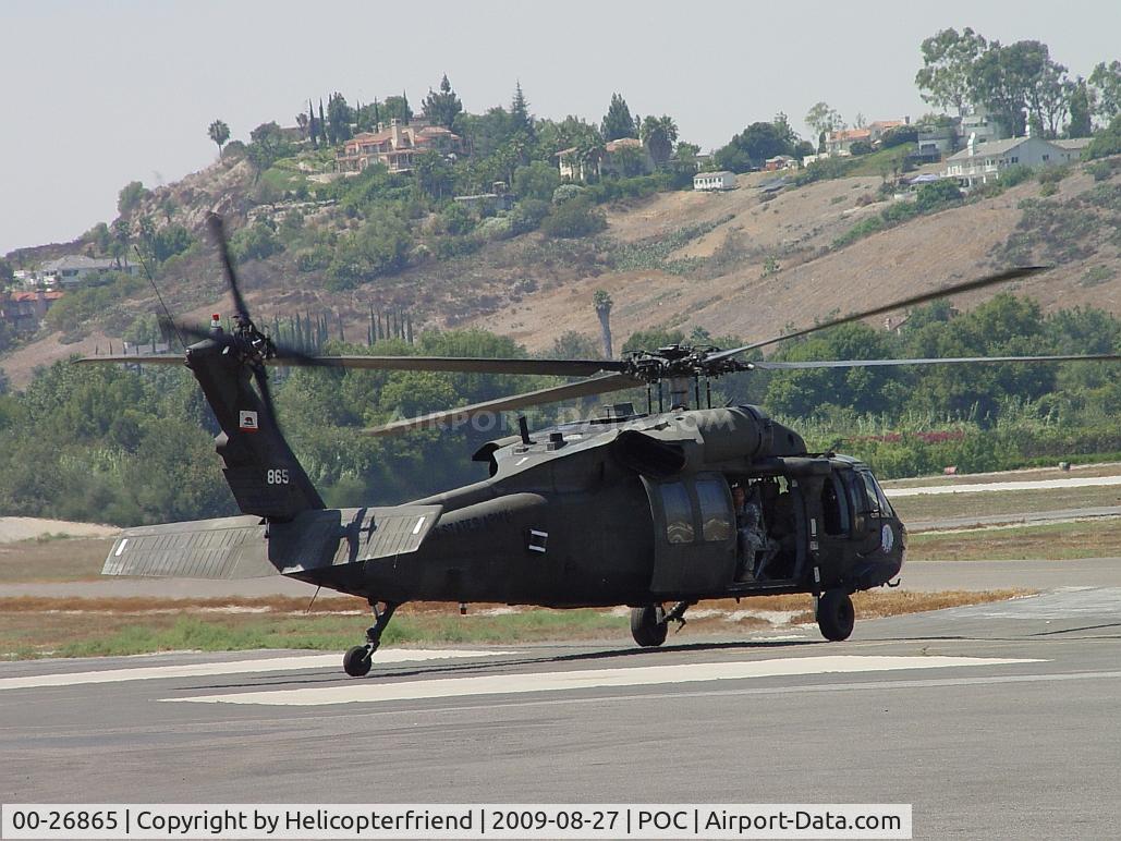 00-26865, 2000 Sikorsky UH-60L Black Hawk C/N Not found 00-26865, Taxiing out to taxiway Sierra
