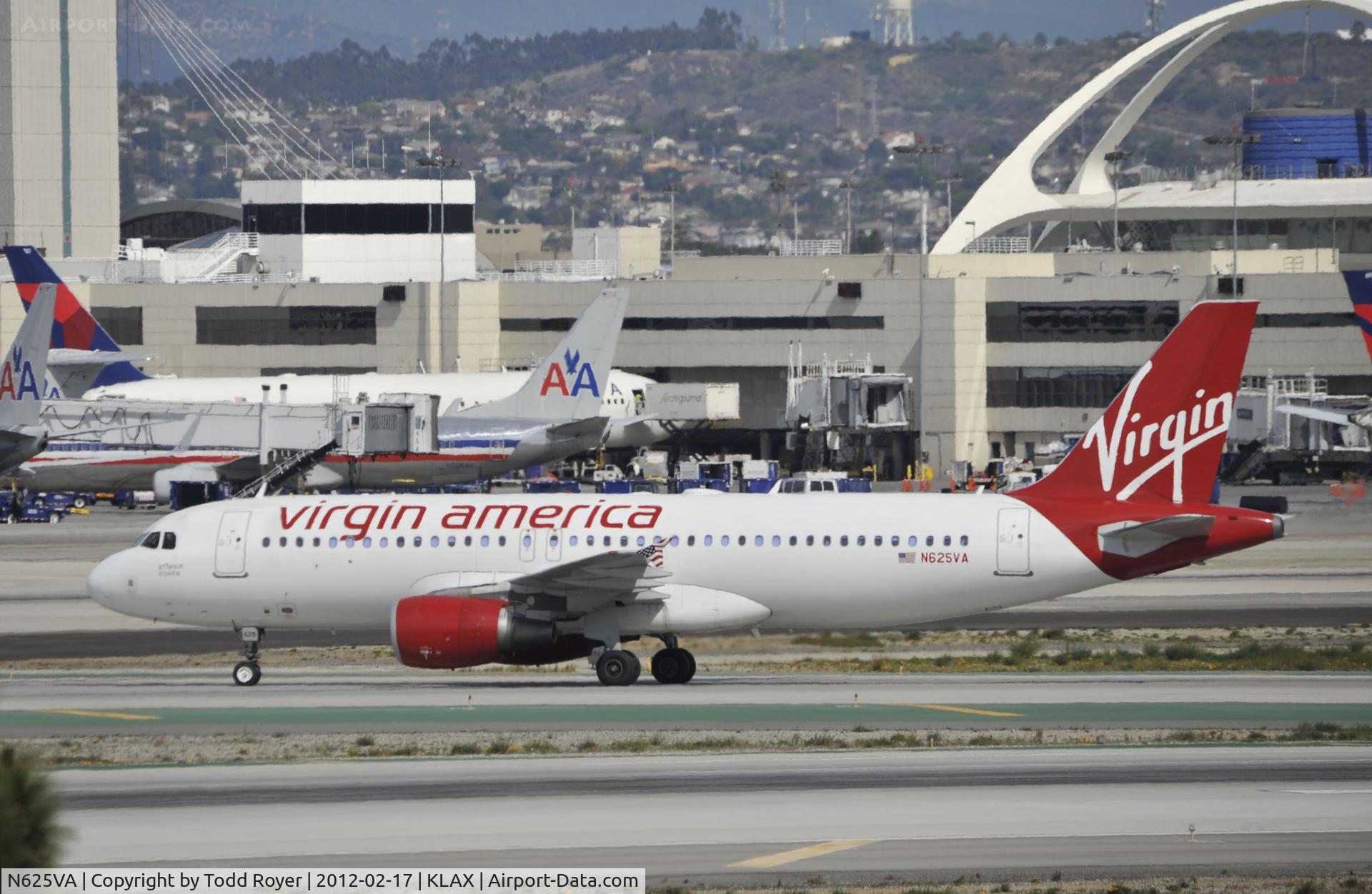 N625VA, 2006 Airbus A320-214 C/N 2800, Arrived at LAX on 25L