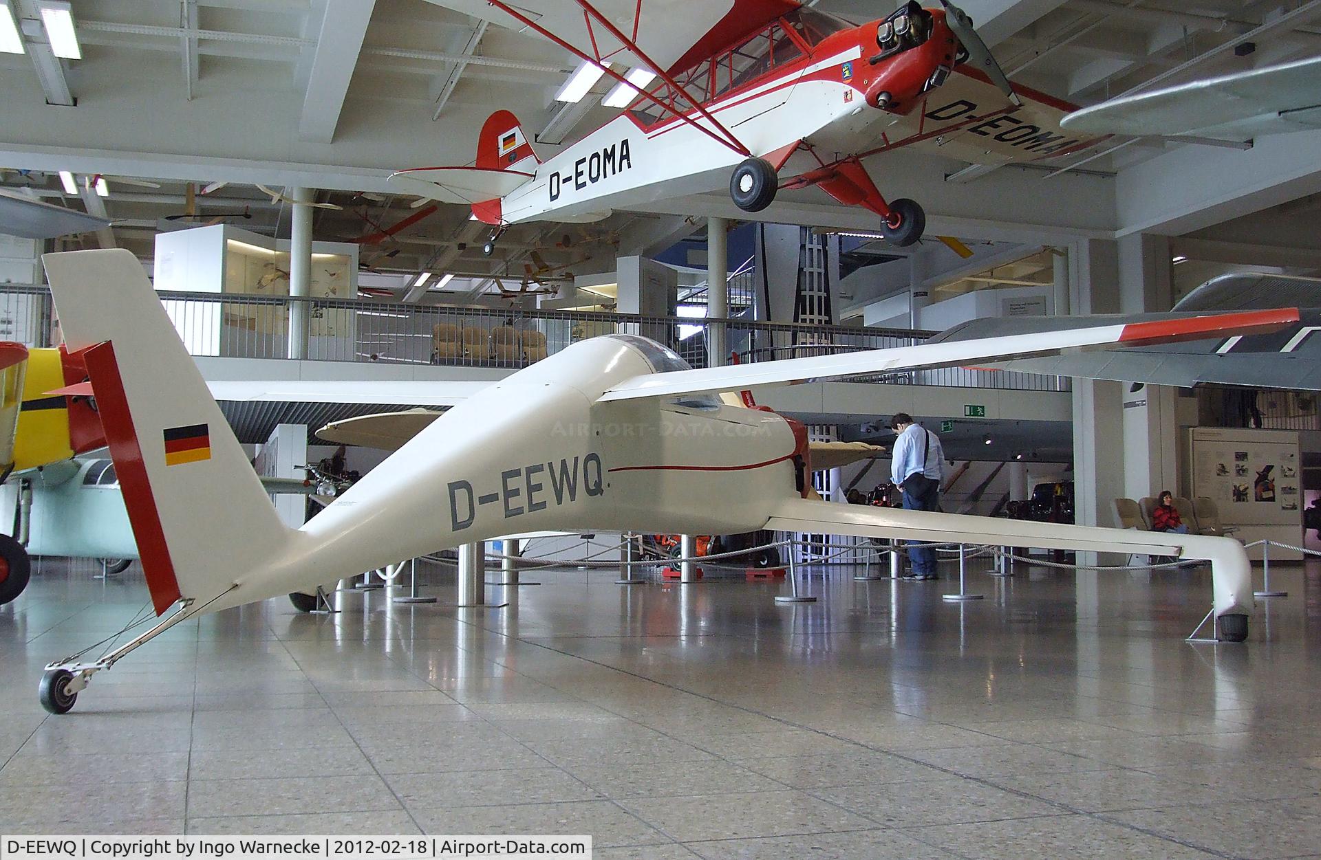D-EEWQ, 1981 QAC Quickie Q1 C/N 1, Quickie Q1 at the Deutsches Museum, München (Munich)