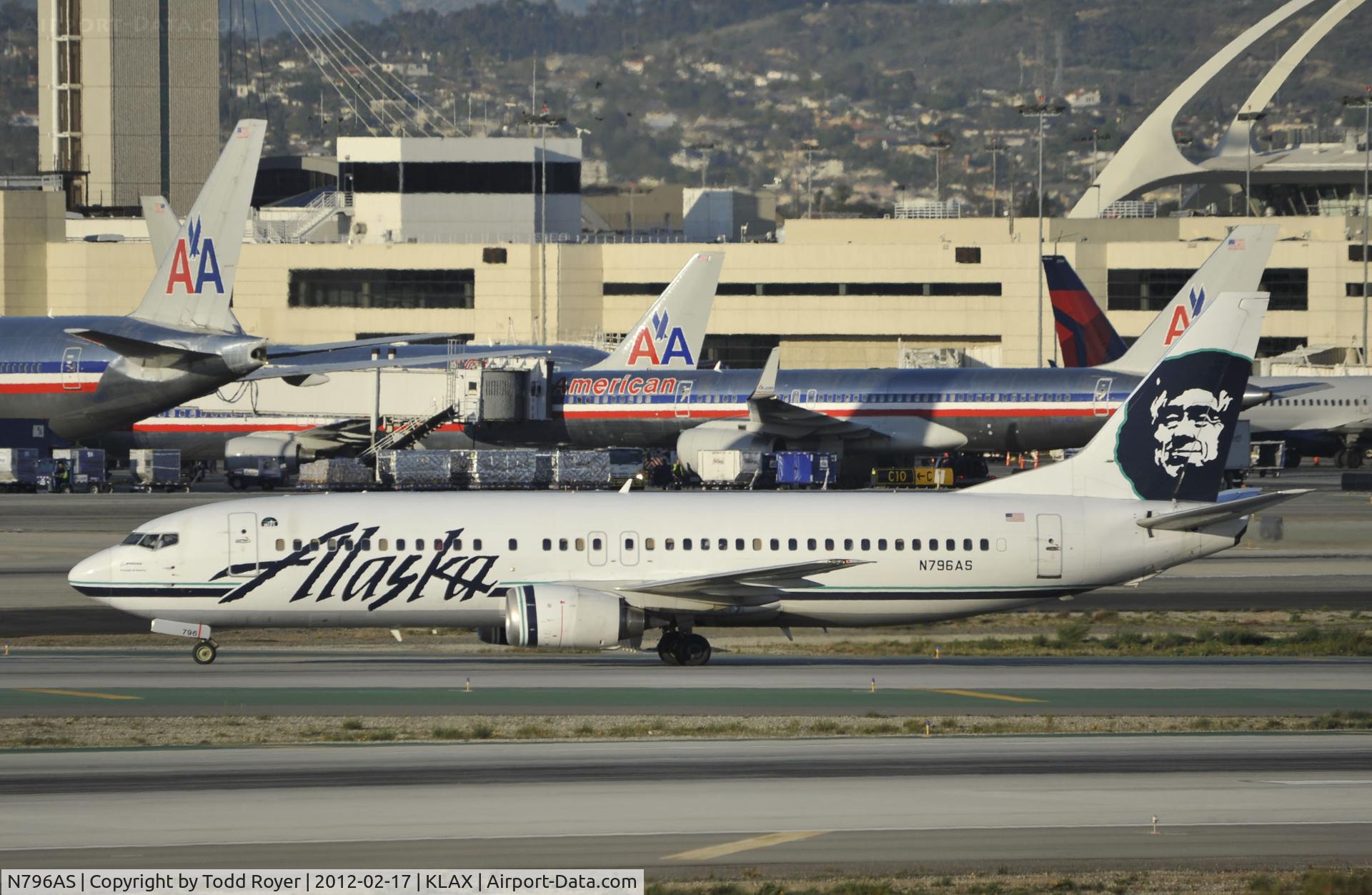 N796AS, 1998 Boeing 737-490 C/N 28891, Arrived at LAX on 25L