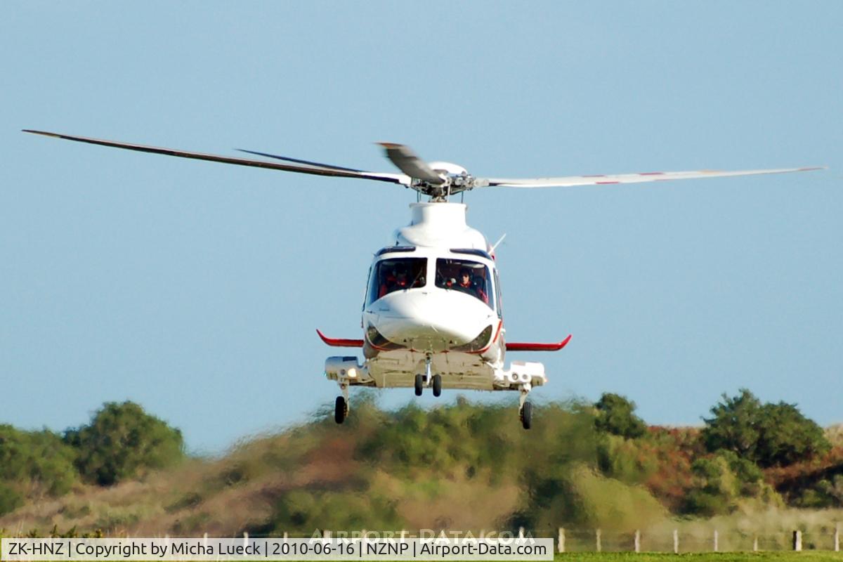 ZK-HNZ, Aerospatiale AS-350B-2 Ecureuil, c/n 2463, At New Plymouth