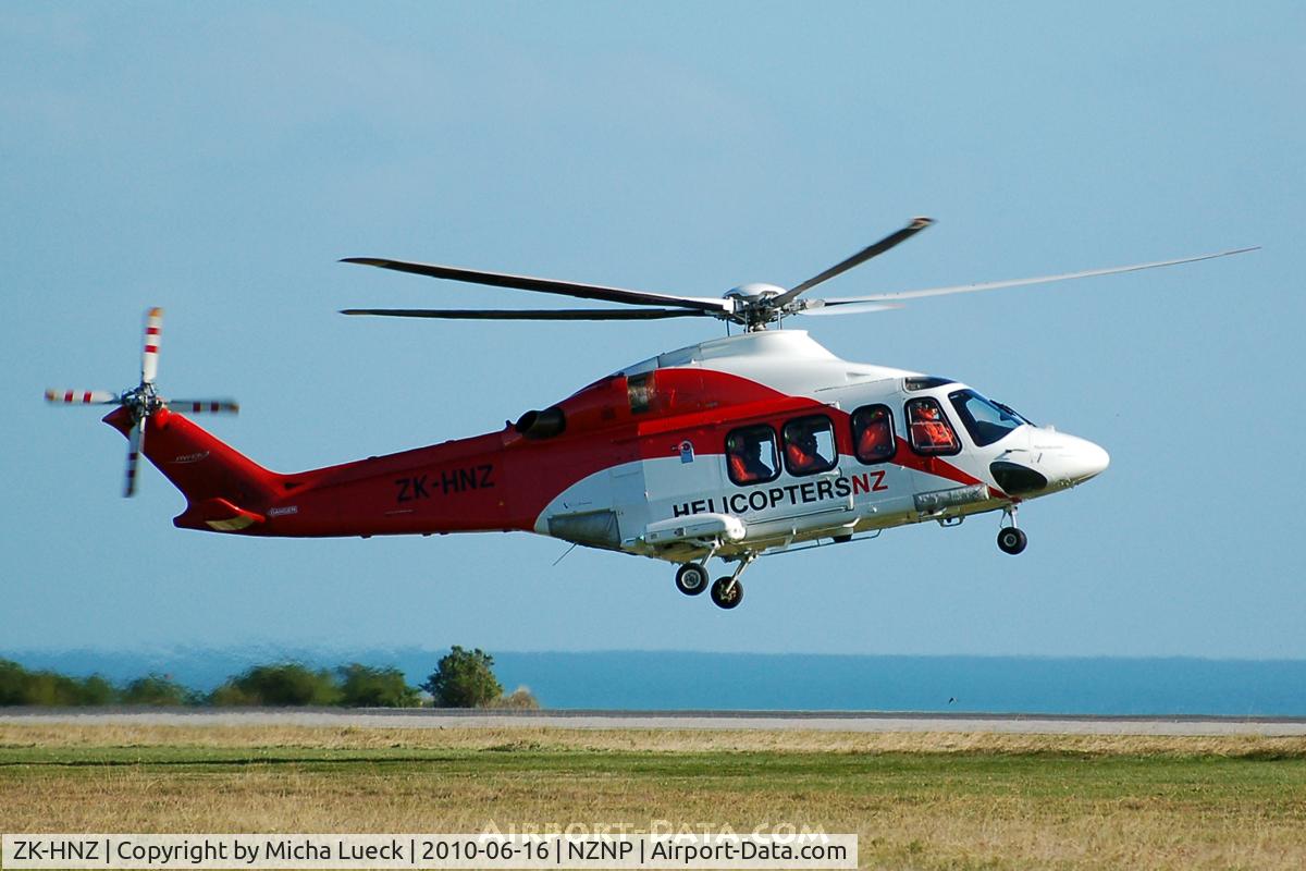 ZK-HNZ, Aerospatiale AS-350B-2 Ecureuil, c/n 2463, At New Plymouth