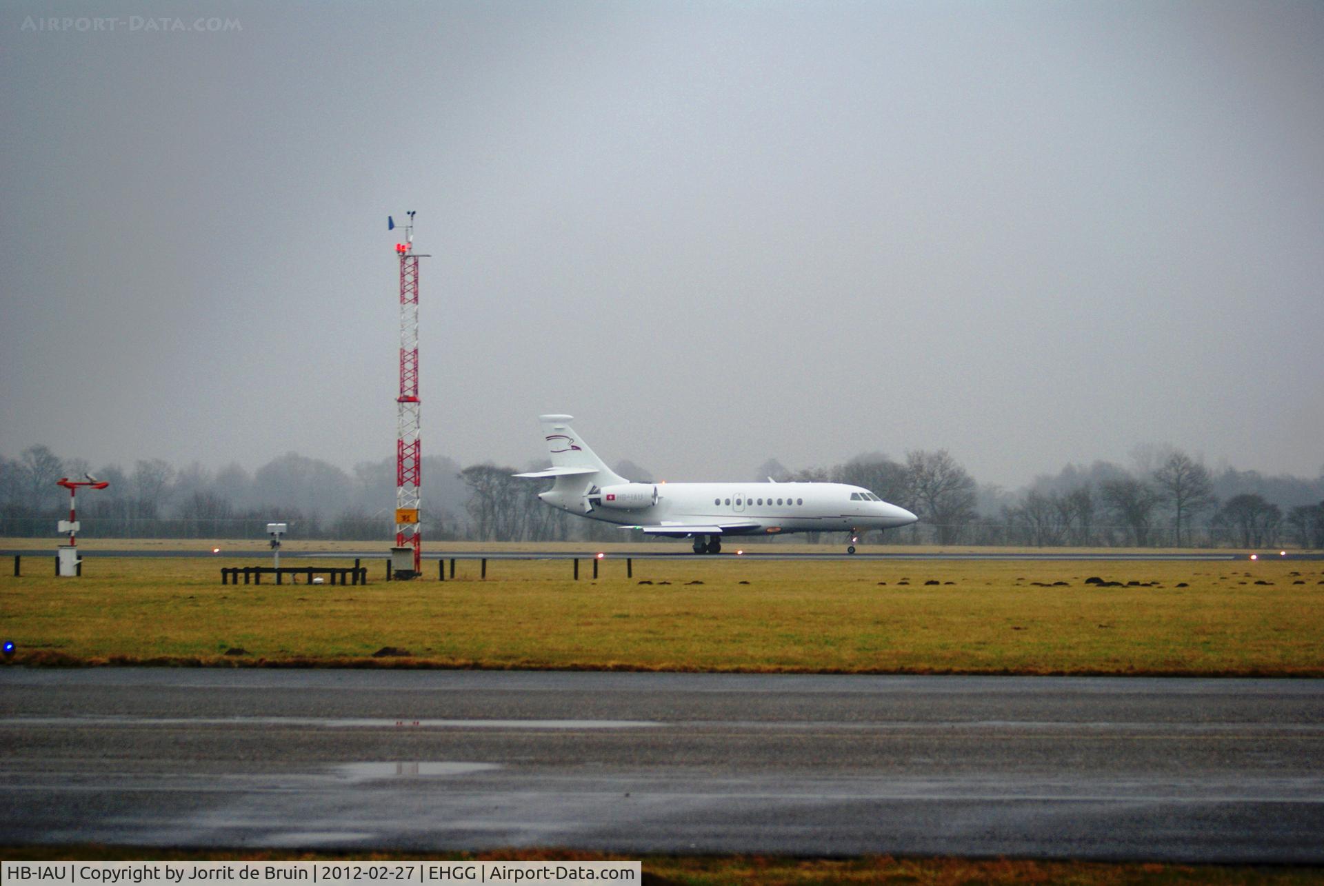 HB-IAU, 2003 Dassault Falcon 2000EX C/N 14, Just made his touch down on the runway 23 after an IFR flight from Munster.