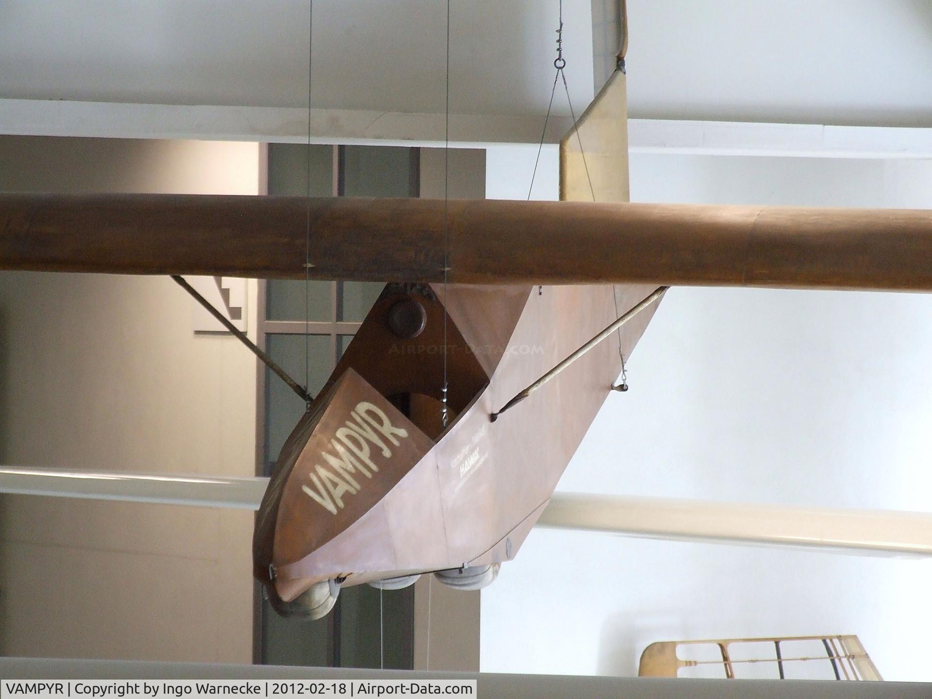 VAMPYR, 1921 Akaflieg Hannover Vampyr C/N unknown_Vampyr, Akaflieg Hannover HAWA H 1 Vampyr at the Deutsches Museum, München (Munich)