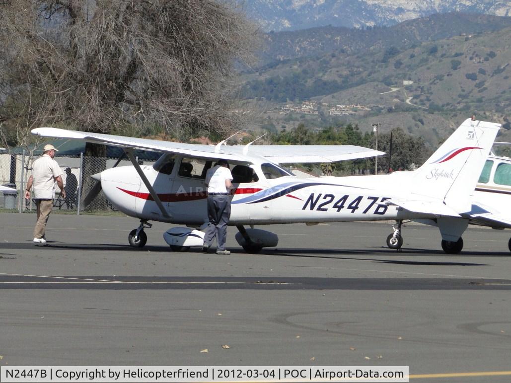 N2447B, 1999 Cessna 172R C/N 17280801, Loading up and getting ready to depart