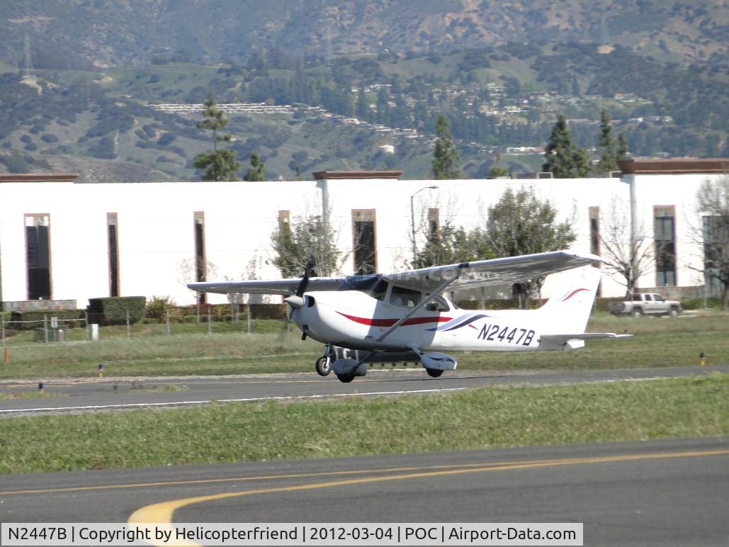 N2447B, 1999 Cessna 172R C/N 17280801, Taking off from 26L
