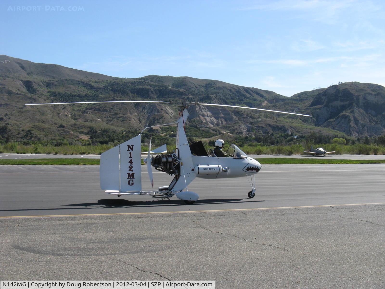 N142MG, 1999 Givans Mark E Predator C/N 1, 1999 Givans PREDATOR powered autogyro, Lycoming IO-320-B1A 160 Hp pusher engine upgrade, taxi to Rwy 04