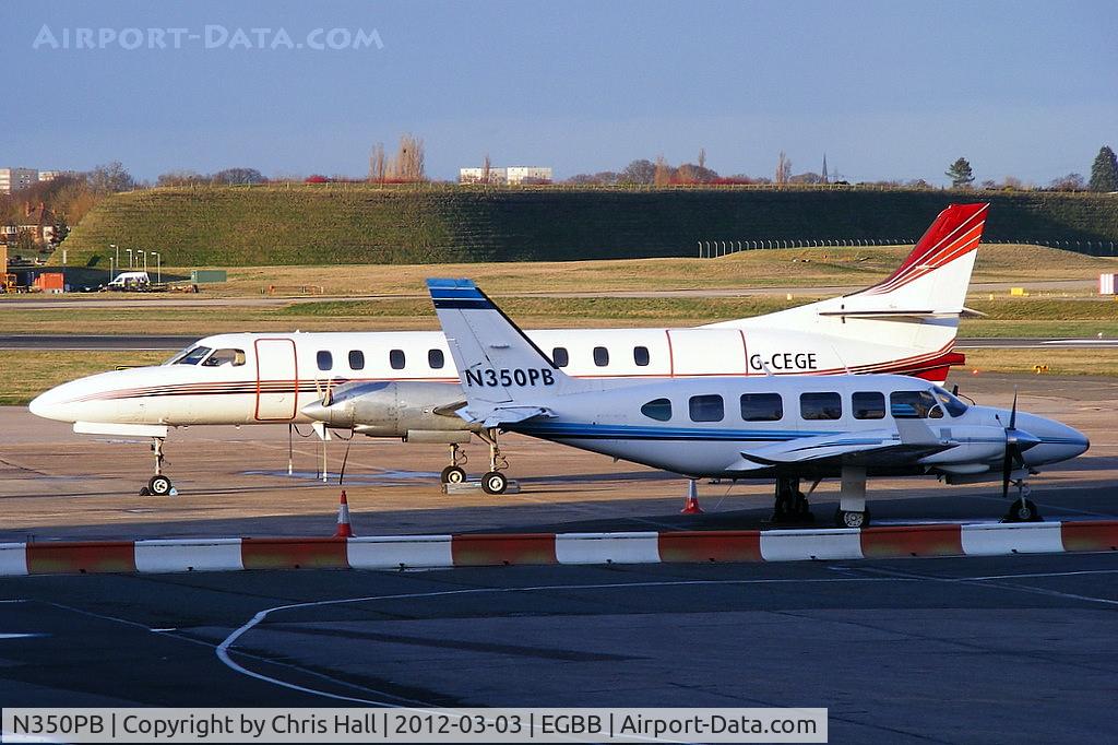 N350PB, 1982 Piper PA-31-350 Chieftain C/N 31-8252028, with Swearingen SA226-TC G-CEGE in the background