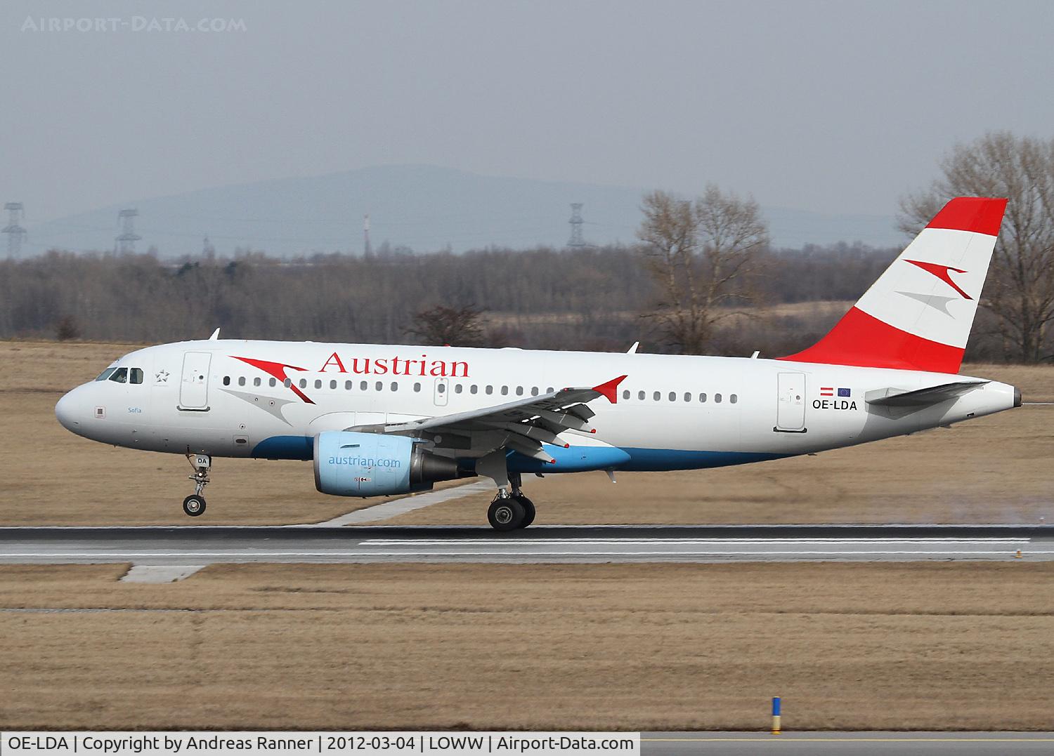 OE-LDA, 2004 Airbus A319-112 C/N 2131, Austrian Airlines Airbus A319