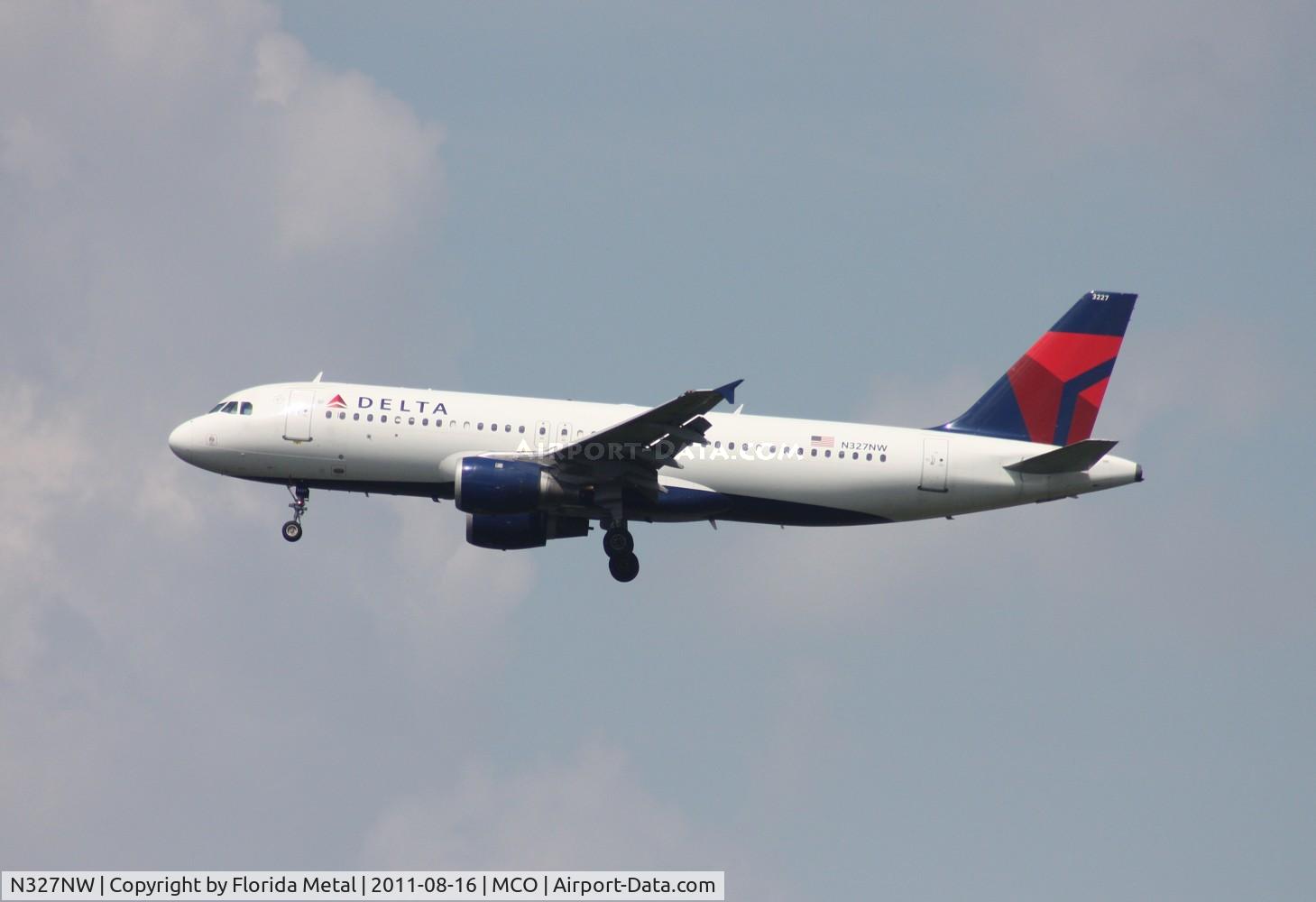 N327NW, 1992 Airbus A320-211 C/N 297, Delta A320