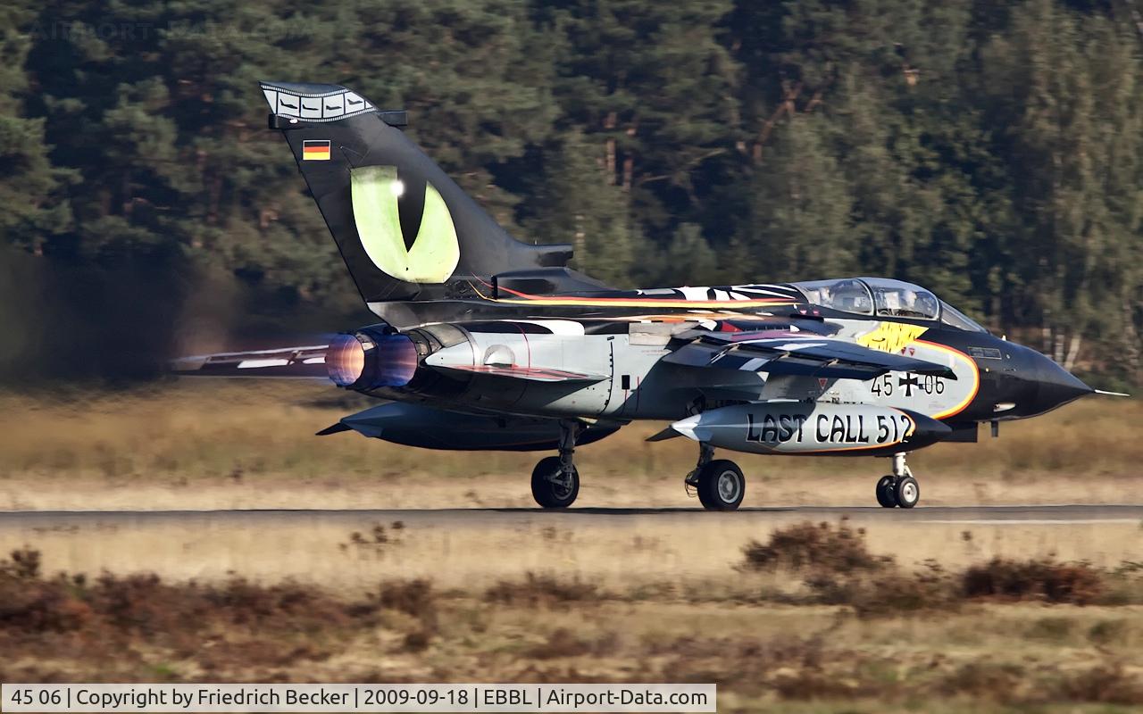 45 06, Panavia Tornado IDS C/N 518/GS159/4206, departure from Kleine Brogel