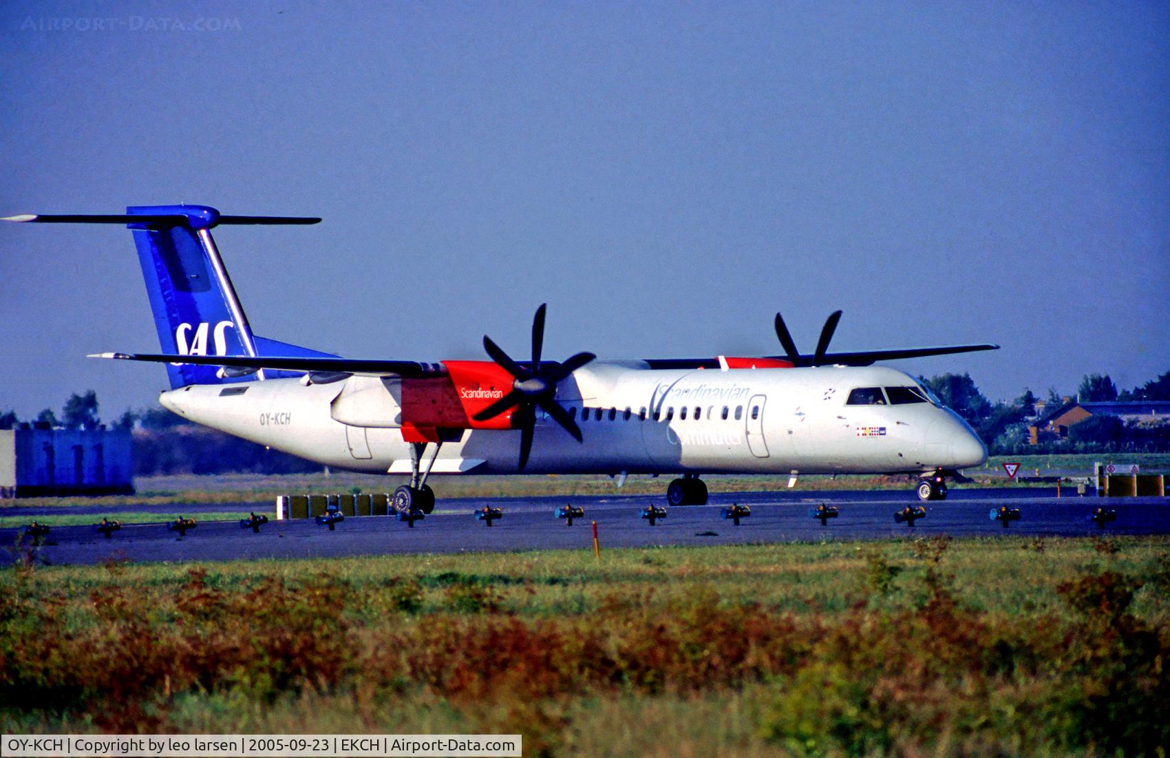OY-KCH, 2002 De Havilland Canada DHC-8-402Q Dash 8 C/N 4064, Copenhagen Kastrup 23.9.05