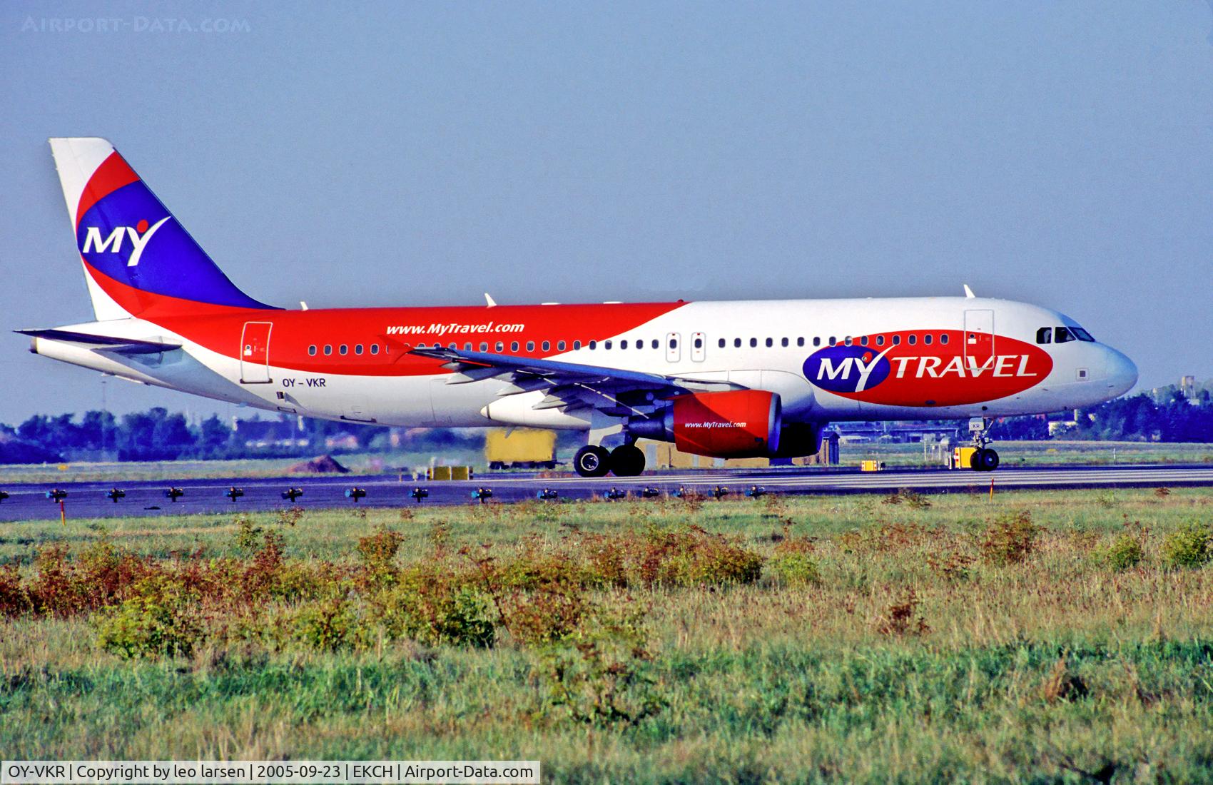 OY-VKR, 2003 Airbus A320-214 C/N 1942, Copenhagen Kastrup 23.9.05