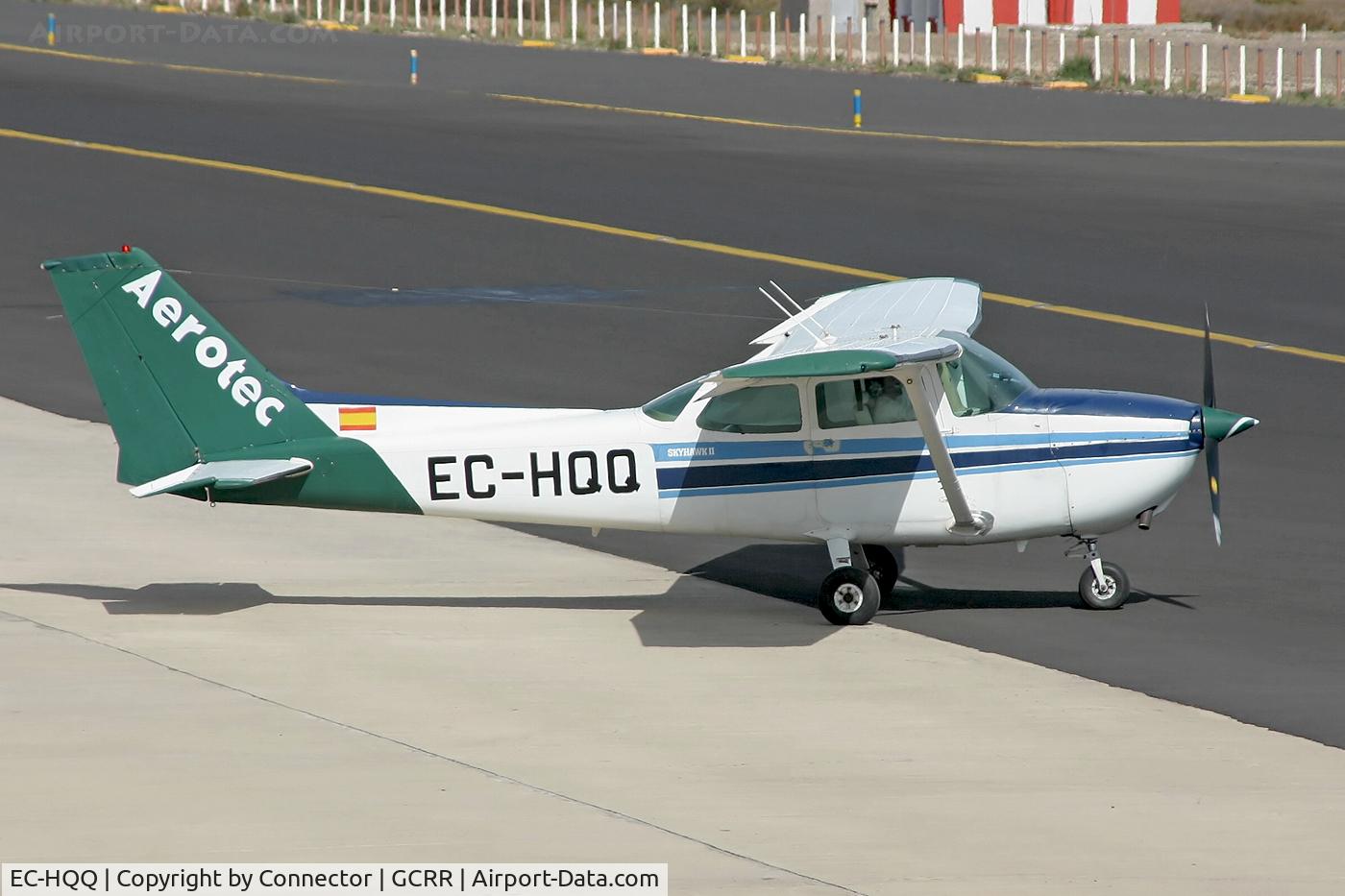 EC-HQQ, Reims F172N II Skyhawk C/N F17201970, Almost ready for departure.