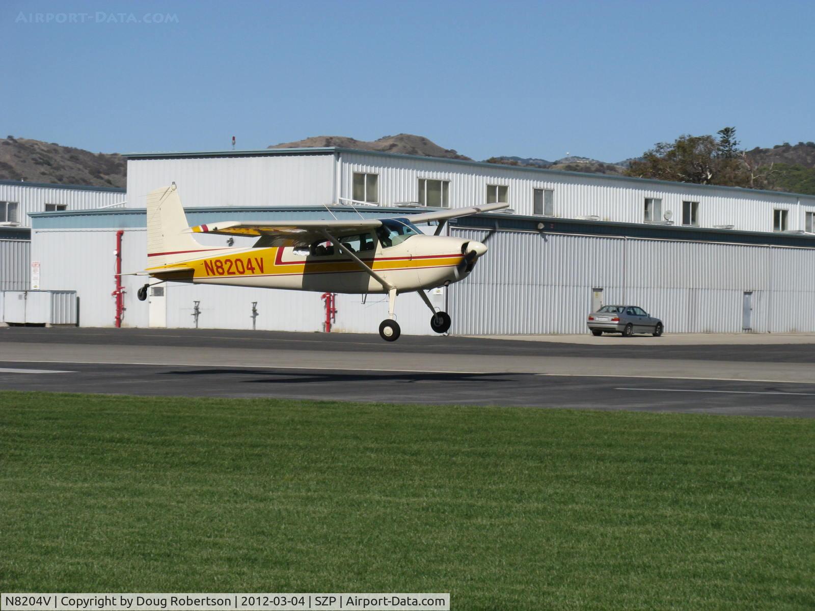 N8204V, 1966 Cessna 180H Skywagon C/N 18051706, 1966 Cessna 180H, Continental O-470 230 Hp, landing Rwy 04