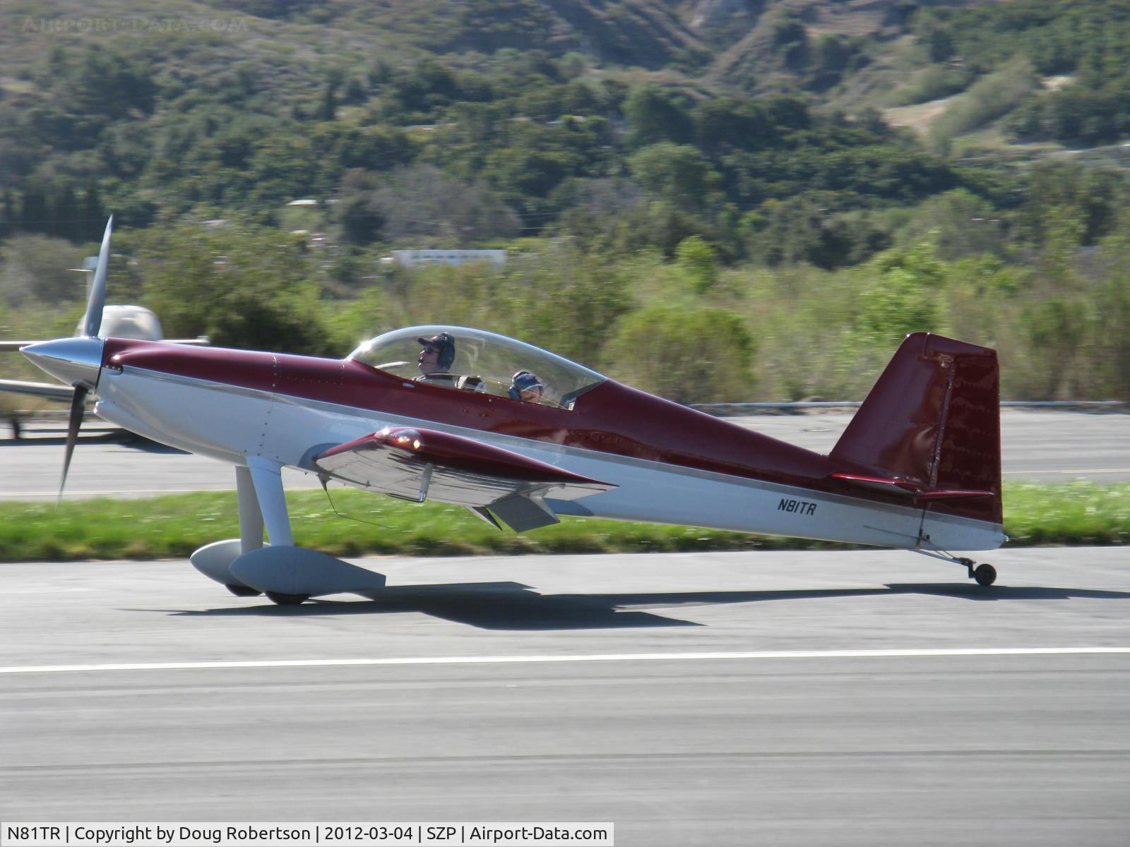 N81TR, Vans RV-4 C/N 009, 2010 Irving IRBD-4, Lycoming IO-540-EXP 330 Hp, landing roll Rwy 04