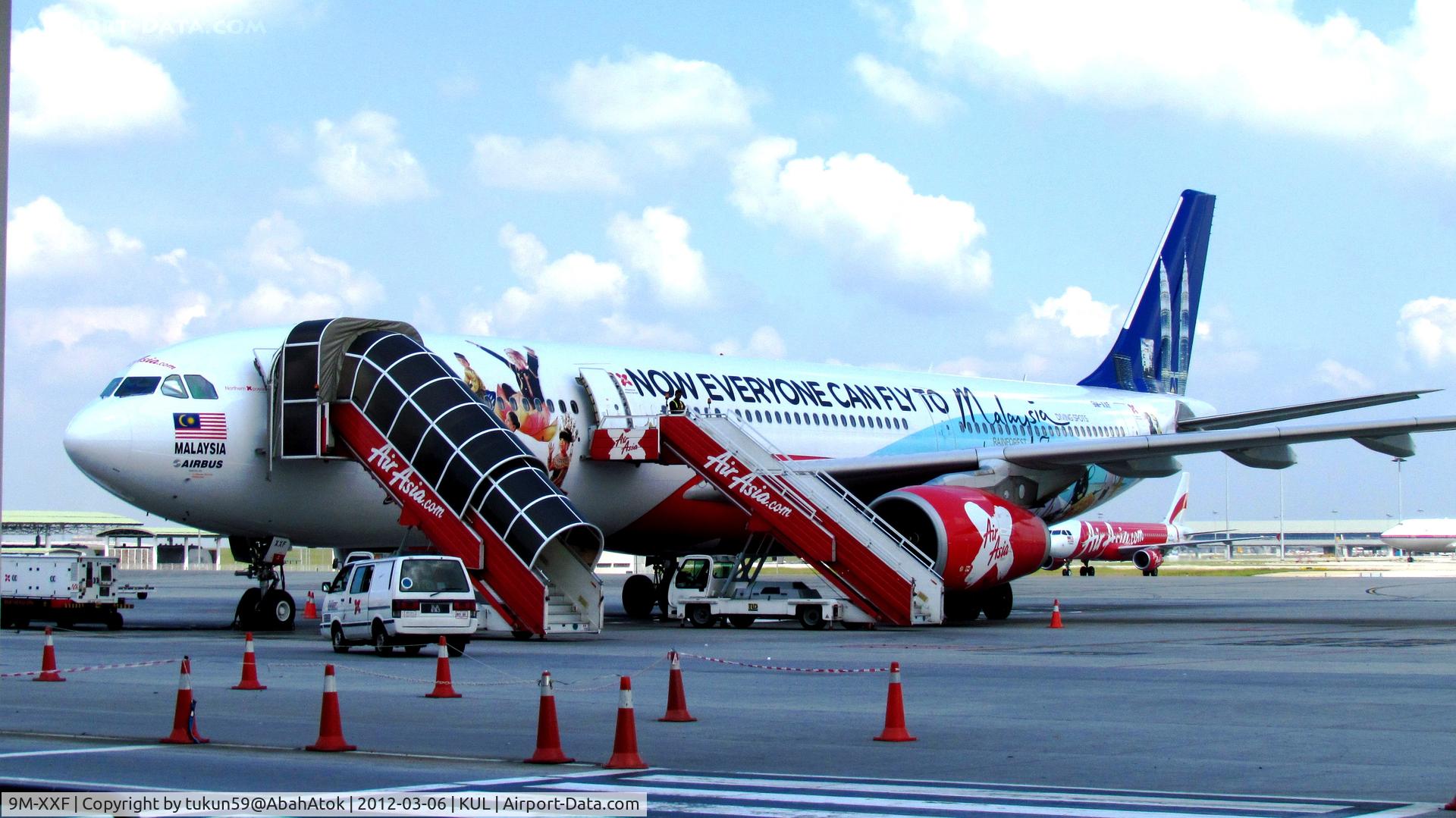 9M-XXF, 2009 Airbus A330-343X C/N 1126, AirAsia X