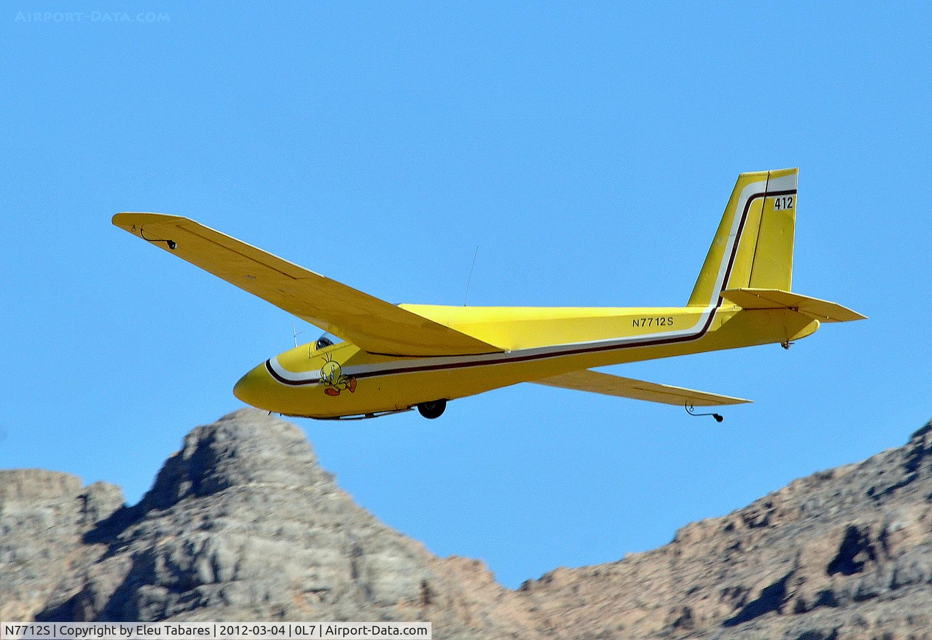 N7712S, 1968 Schweizer SGS 1-26D C/N 412, Taken over Jean Airport, Nevada.
