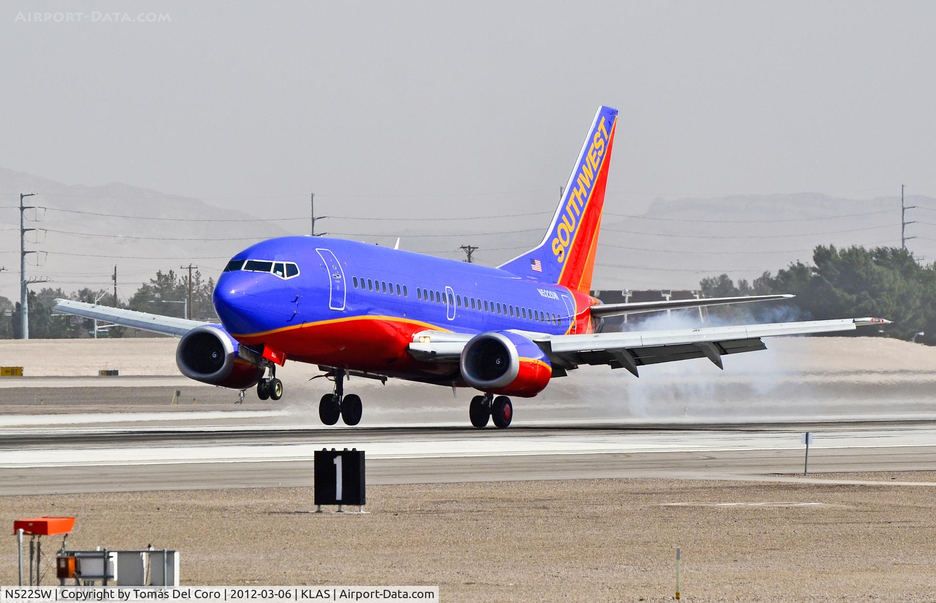 N522SW, 1992 Boeing 737-5H4 C/N 26564, N522SW Southwest Airlines 1992 Boeing 737-5H4 C/N 26564

- Las Vegas - McCarran International (LAS / KLAS)
USA - Nevada, March 6, 2012
Photo: Tomás Del Coro