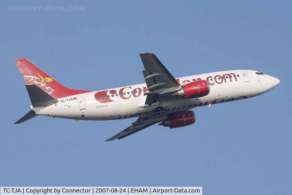 TC-TJA, 1990 Boeing 737-3Q8 C/N 24699, Leaving Amsterdam.